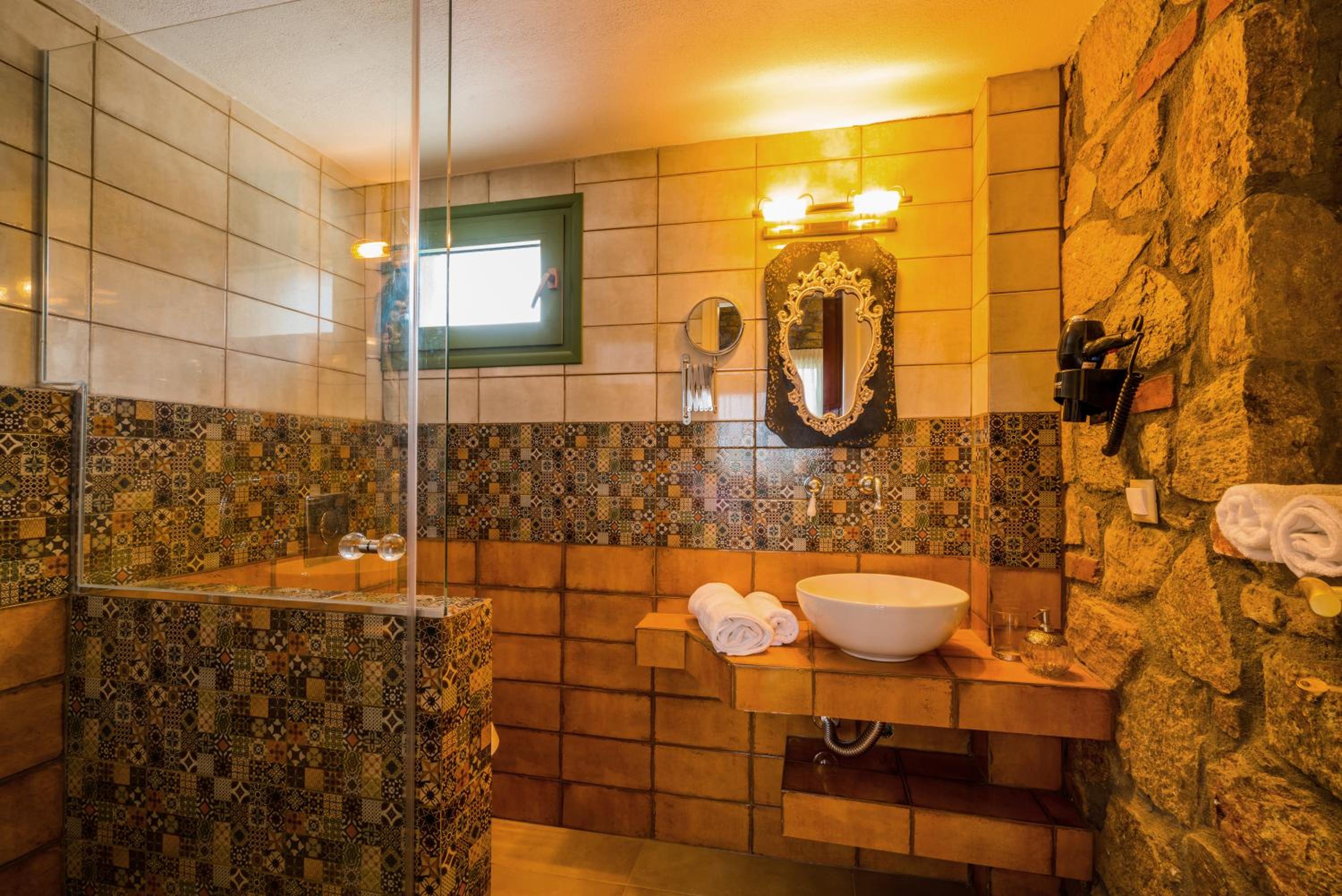 Mediterraneo Luxury Suites Halkidiki