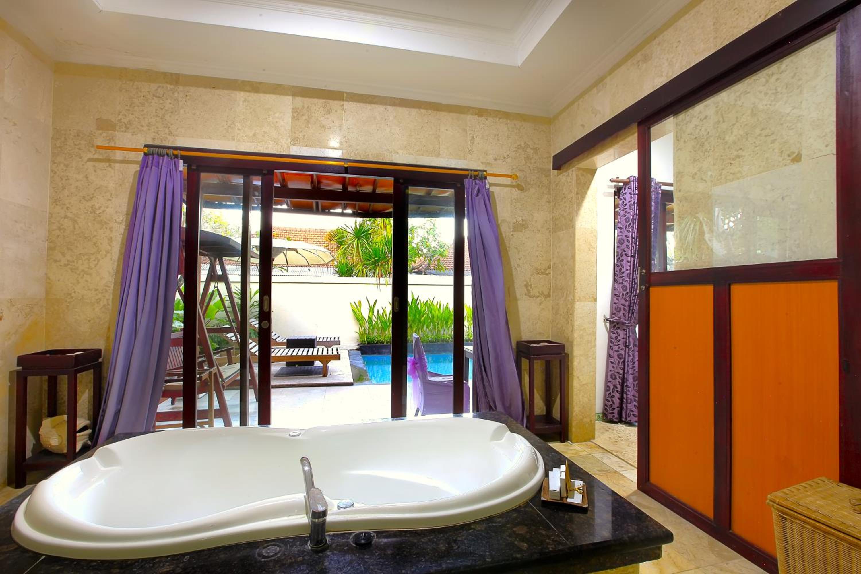 Private Pool Villas Kuta Bali