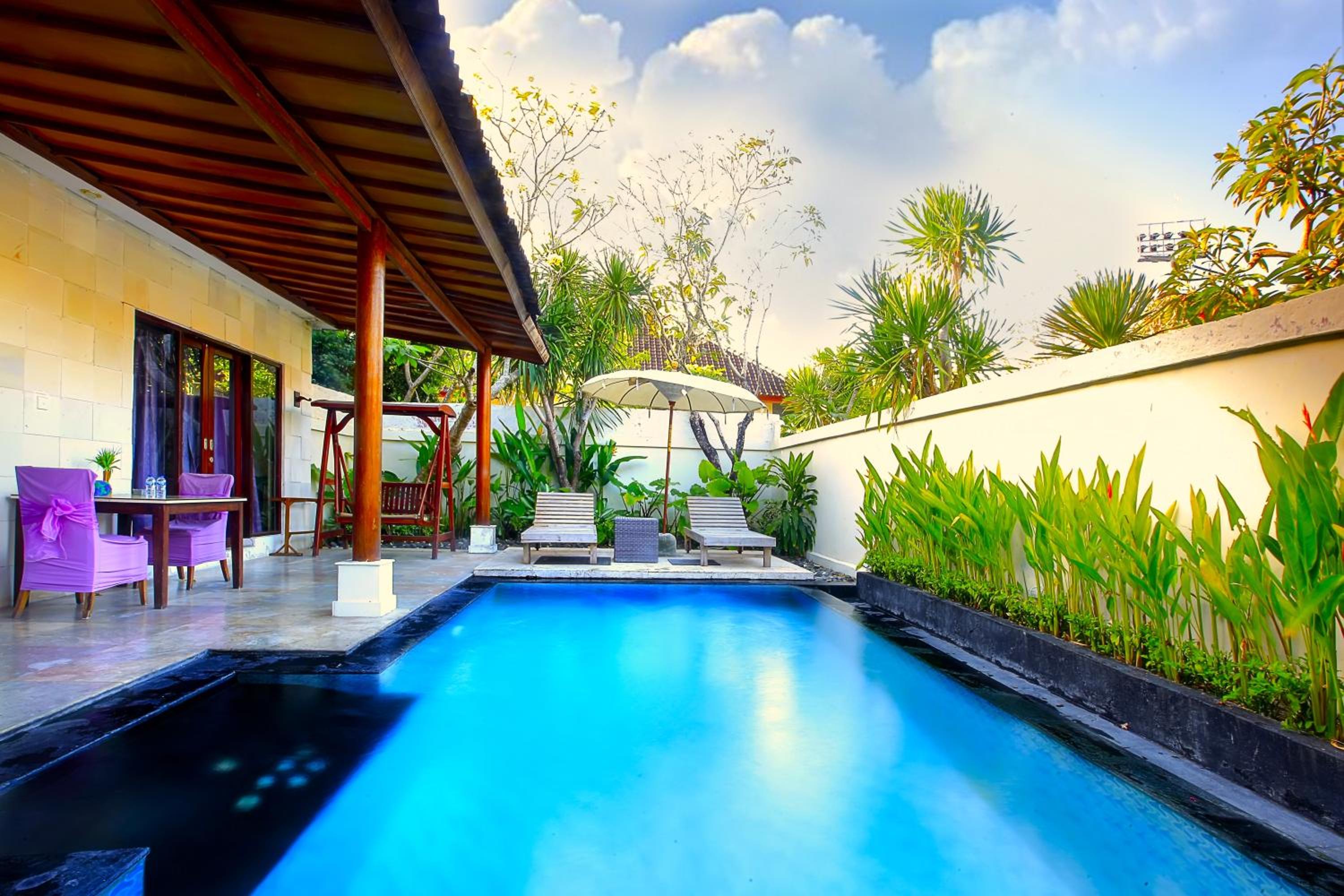 Private Pool Villas Kuta Bali