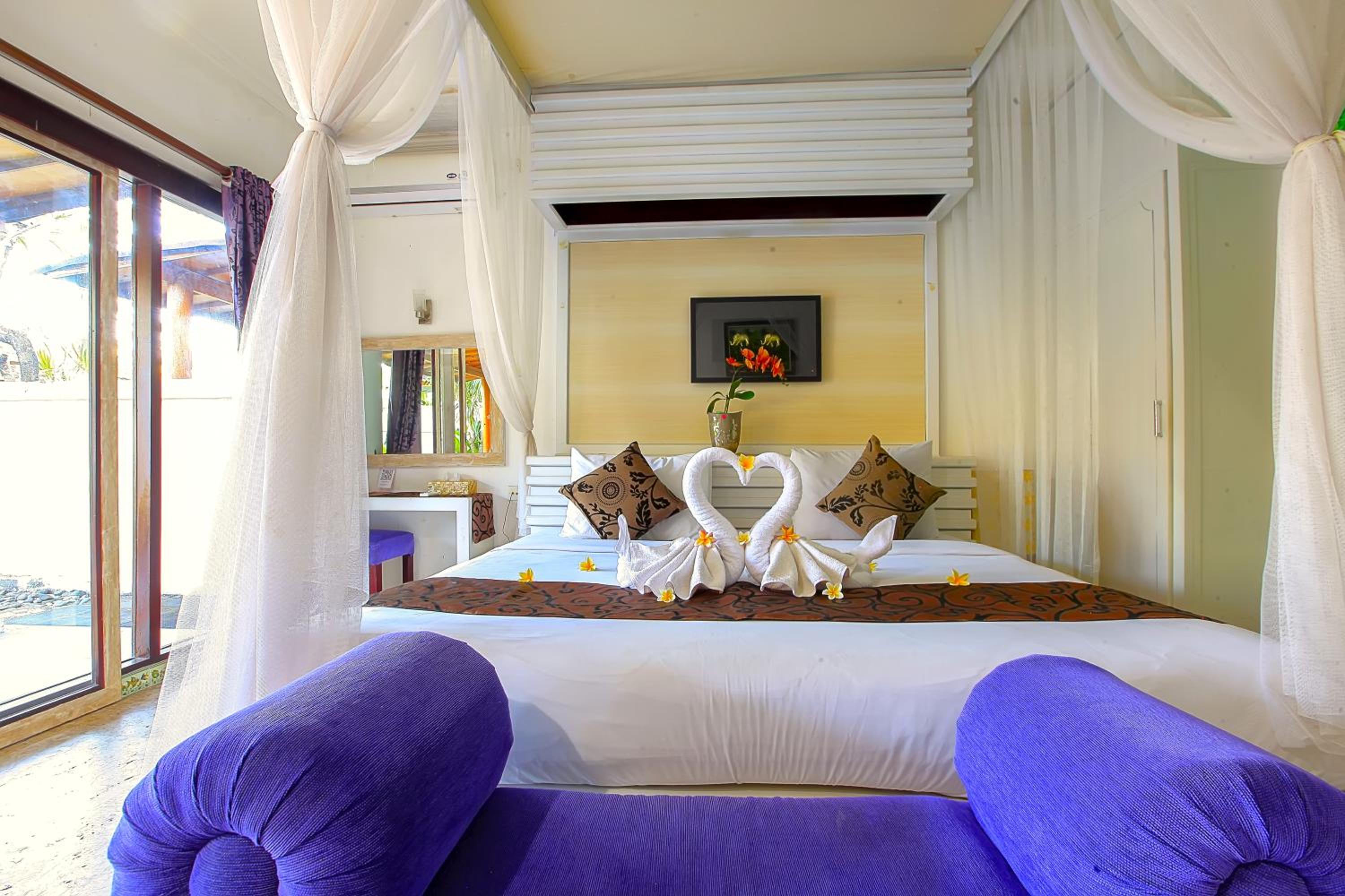 Private Pool Villas Kuta Bali