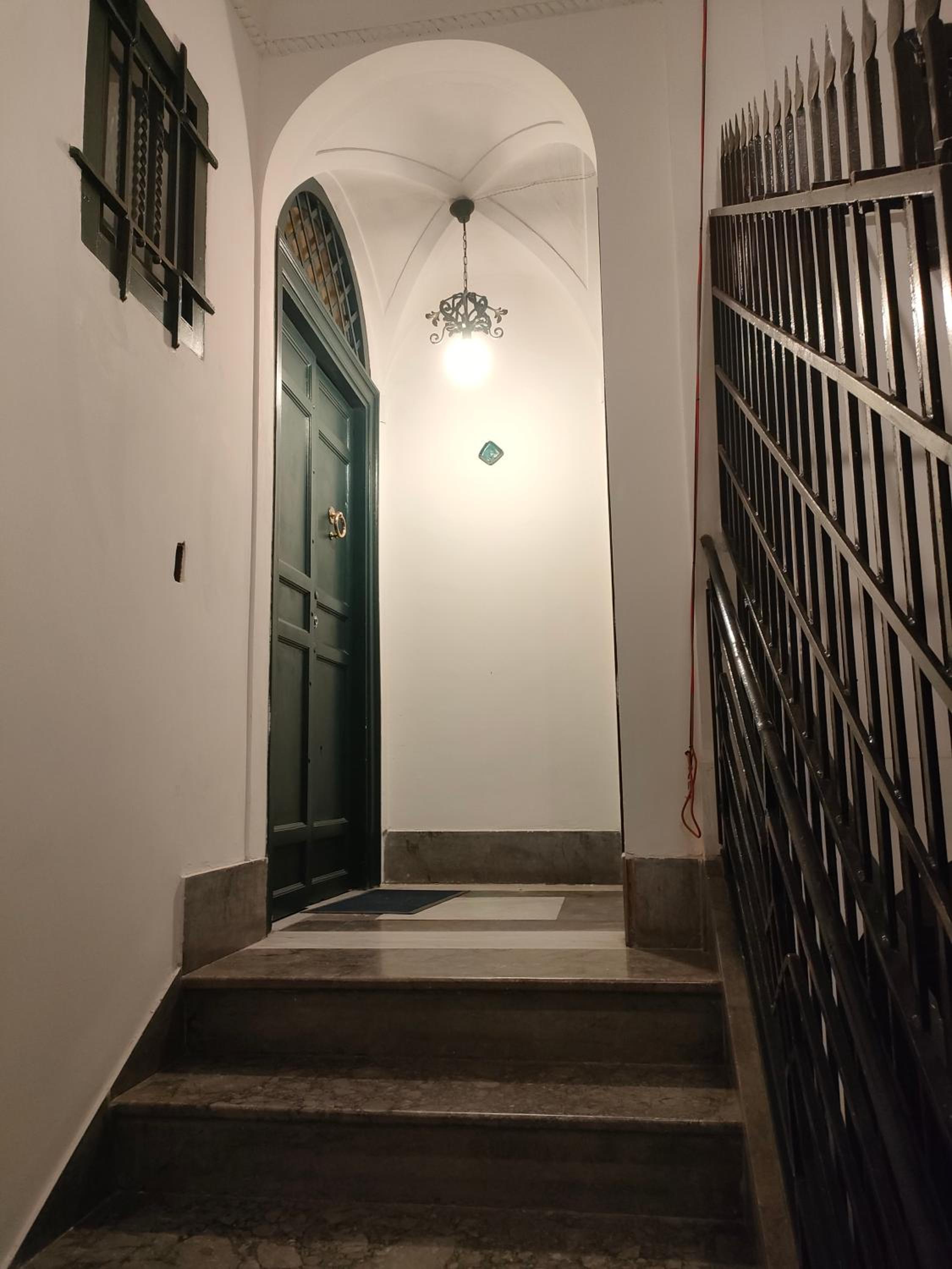 B&B Duca di Maqueda nel pieno centro dell citta' a 5 minuti dalla stazione degli autobus e dei treni