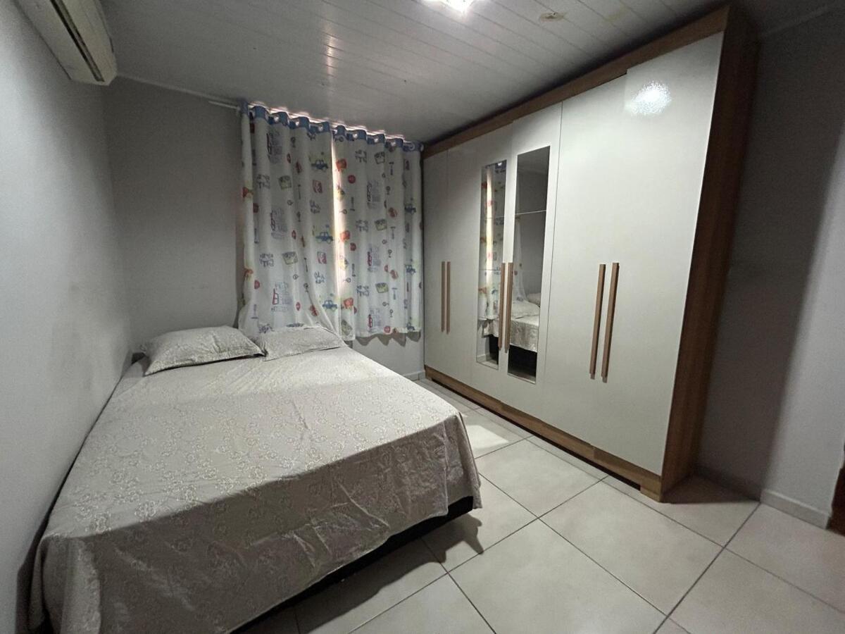 Casa com piscina no Ouro Verde, próx Argentina, Marco 3F e roda gigante