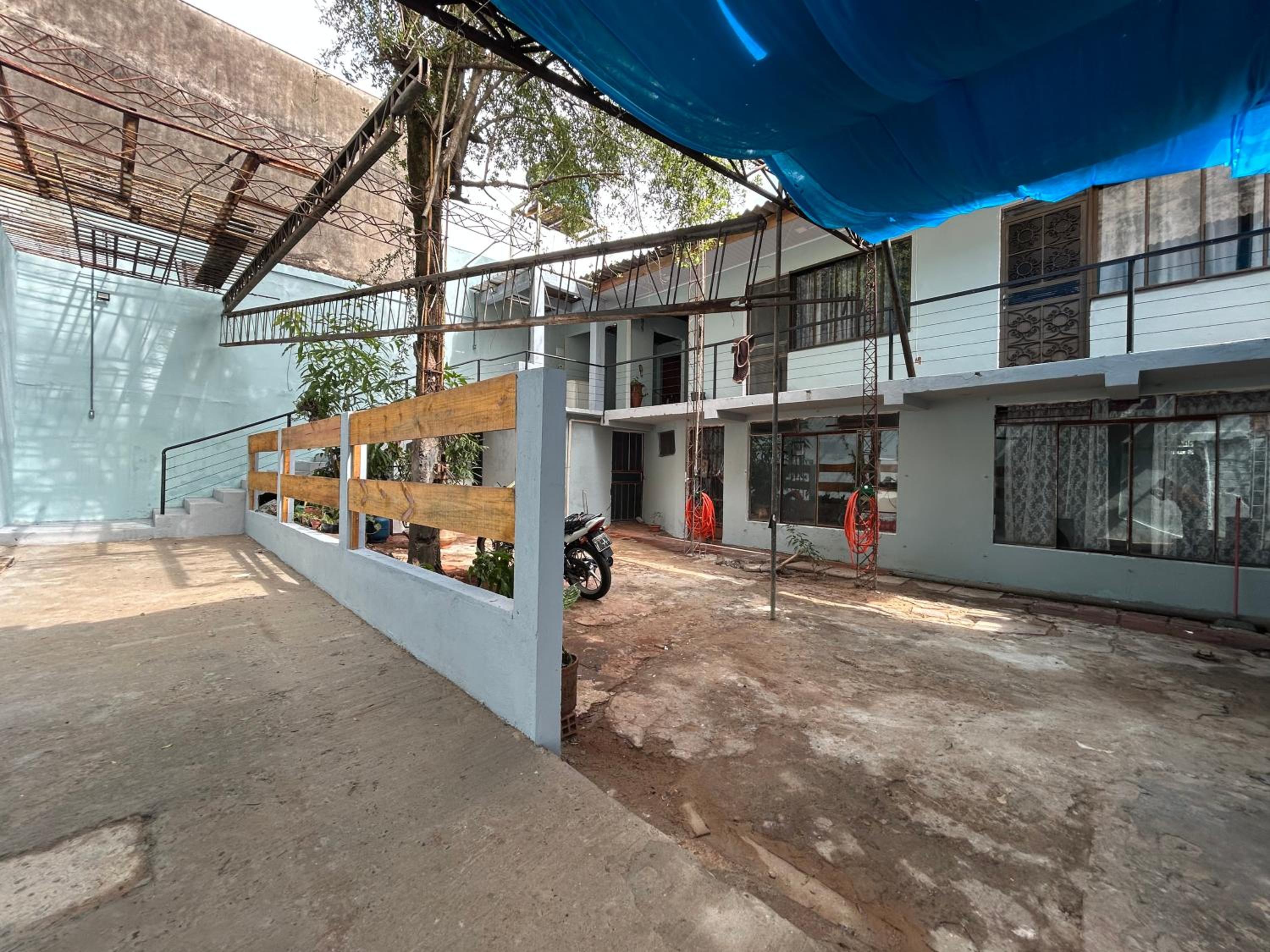 Apartamento na Av das Cataratas de 02 quartos