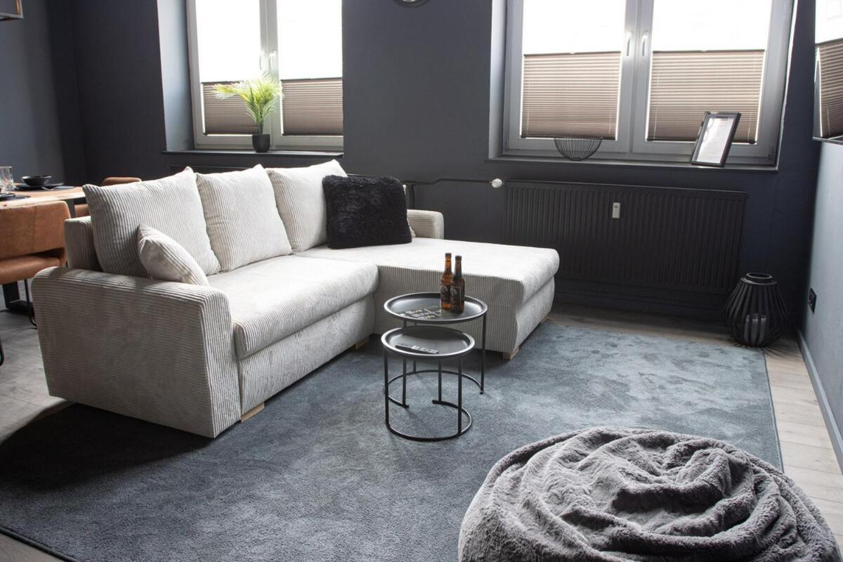 Industrial Loft 1904 - Free Parking - Netflix - Central