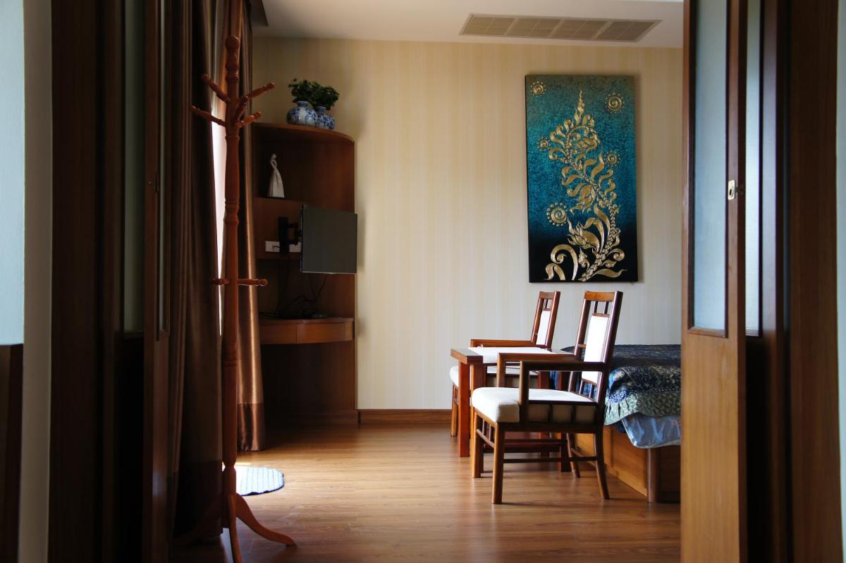 Rimtalay Angsila Guesthouse