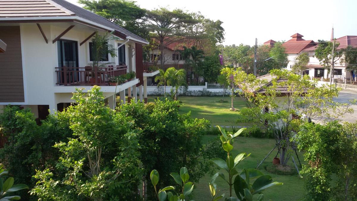 Rimtalay Angsila Guesthouse