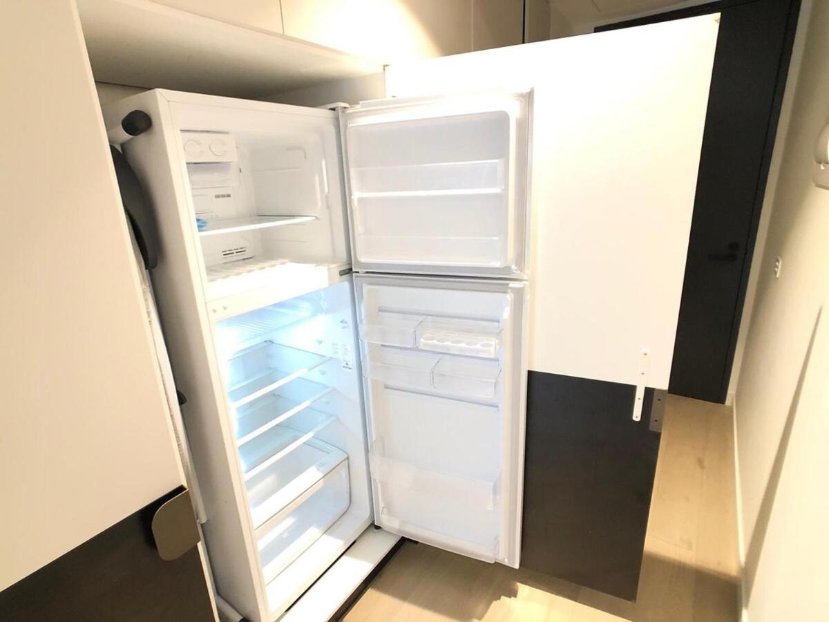 Modern Luxury Apartment -Prime South Yarra Location, Melbourne