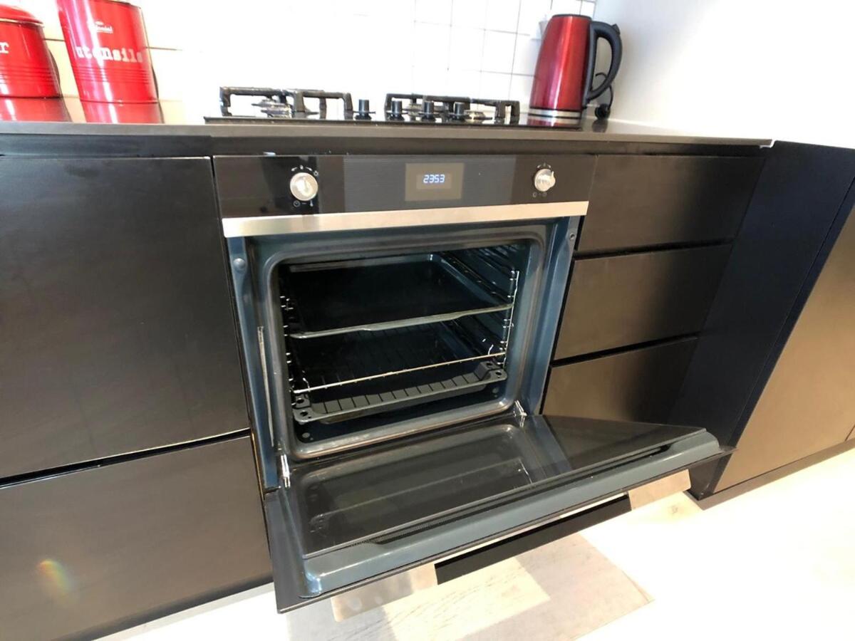 Modern Luxury Apartment -Prime South Yarra Location, Melbourne