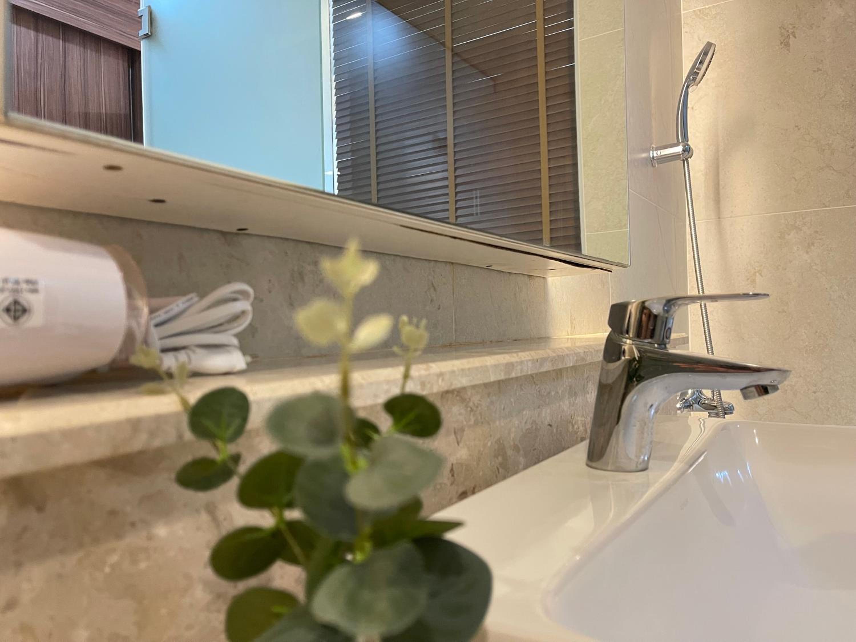 The Astra Suite condominium-Change Klan, Chiang Mai