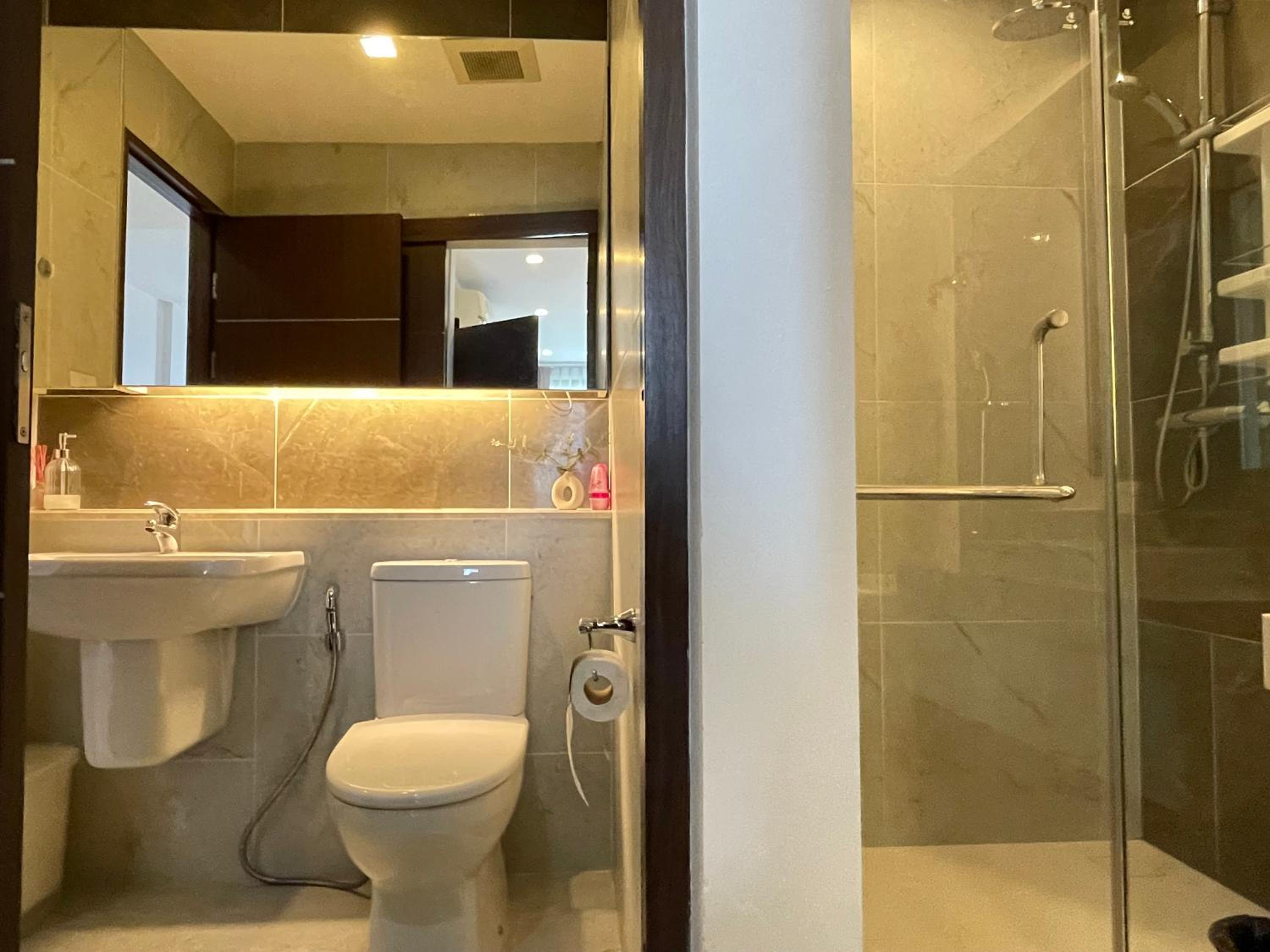 The Astra Suite condominium-Change Klan, Chiang Mai