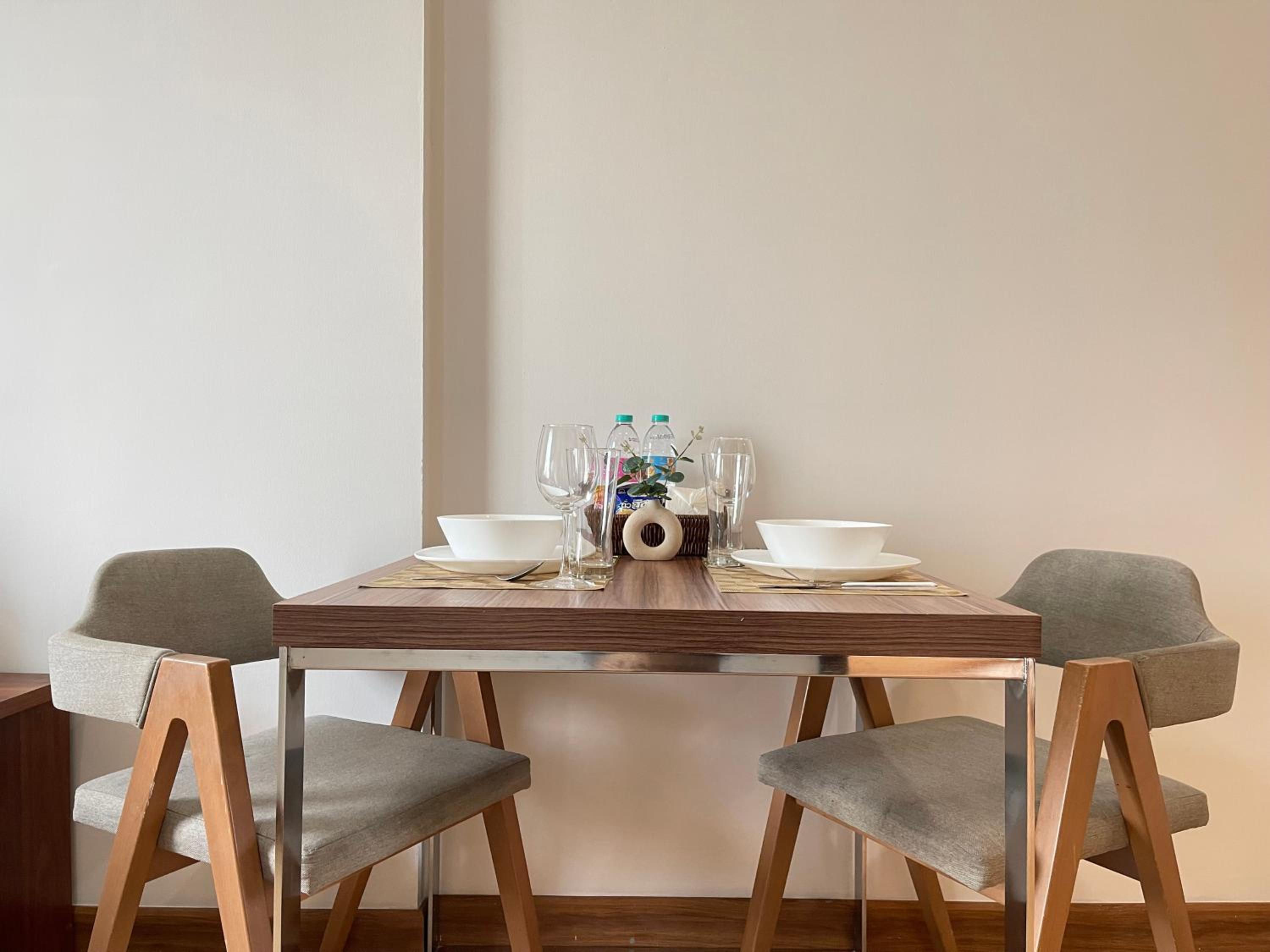 The Astra Suite condominium-Change Klan, Chiang Mai