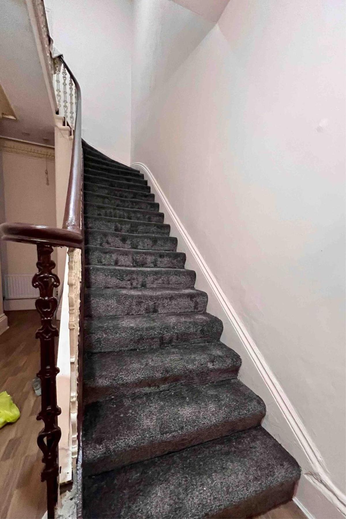 Cheerful 5 Bedroom House Close to Central West End and Parking