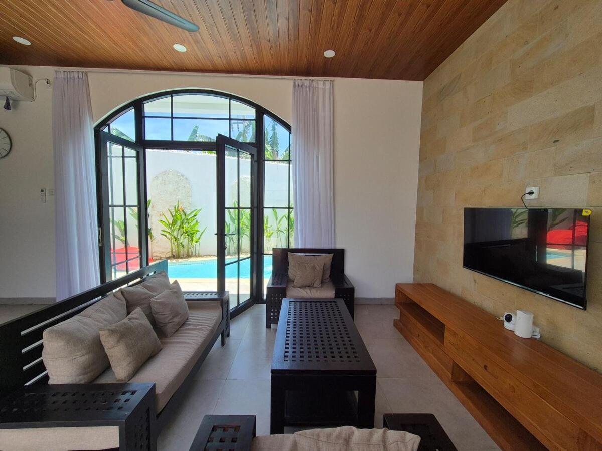 3BR Comfy Stylish Villa Coogee Canggu