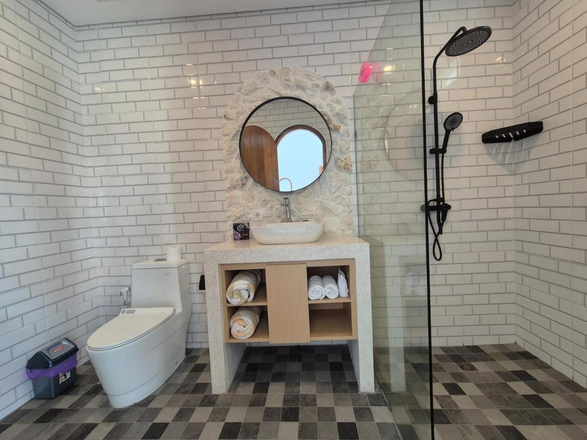 3BR Comfy Stylish Villa Coogee Canggu
