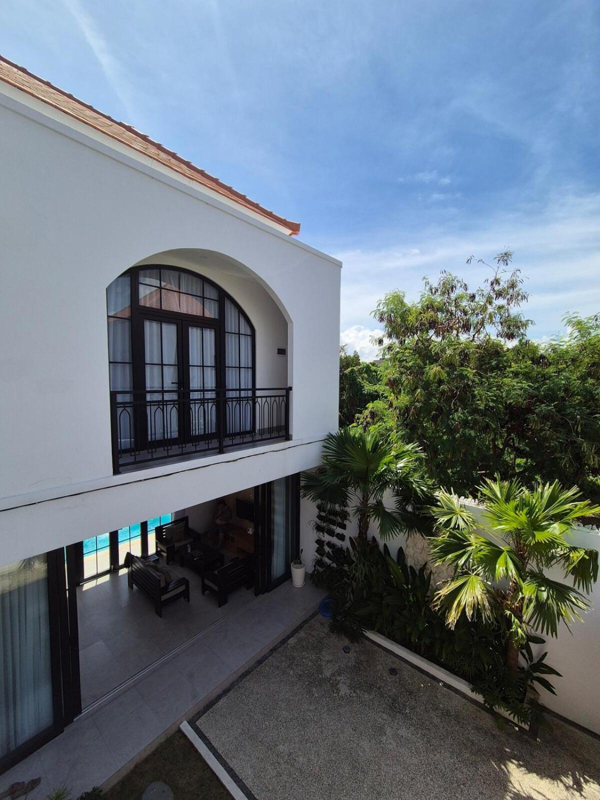 3BR Comfy Stylish Villa Coogee Canggu