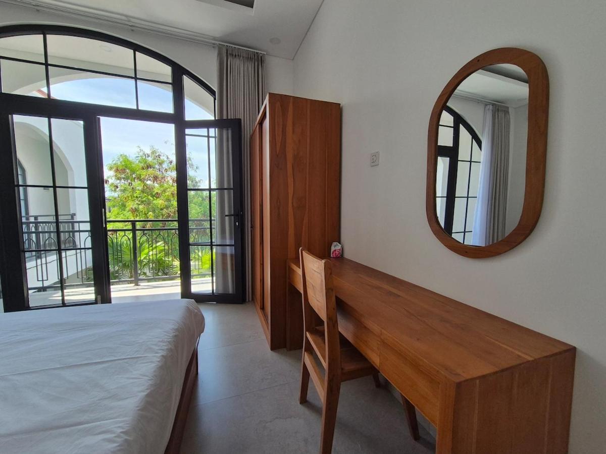 3BR Comfy Stylish Villa Coogee Canggu