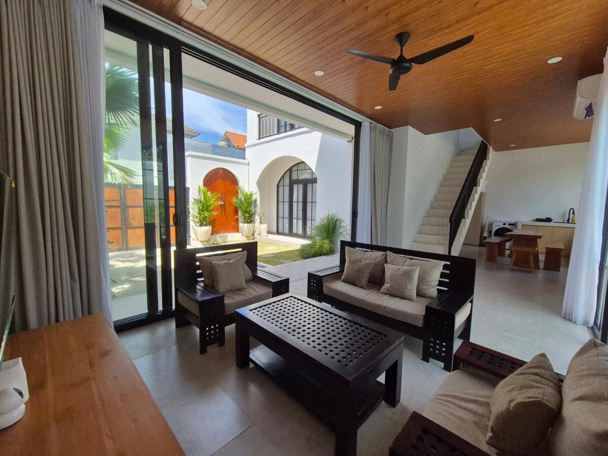 3BR Comfy Stylish Villa Coogee Canggu
