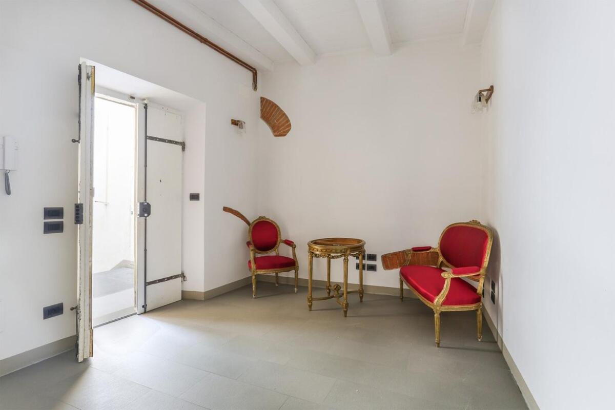The Tower Suite next to Uffizi Gallery