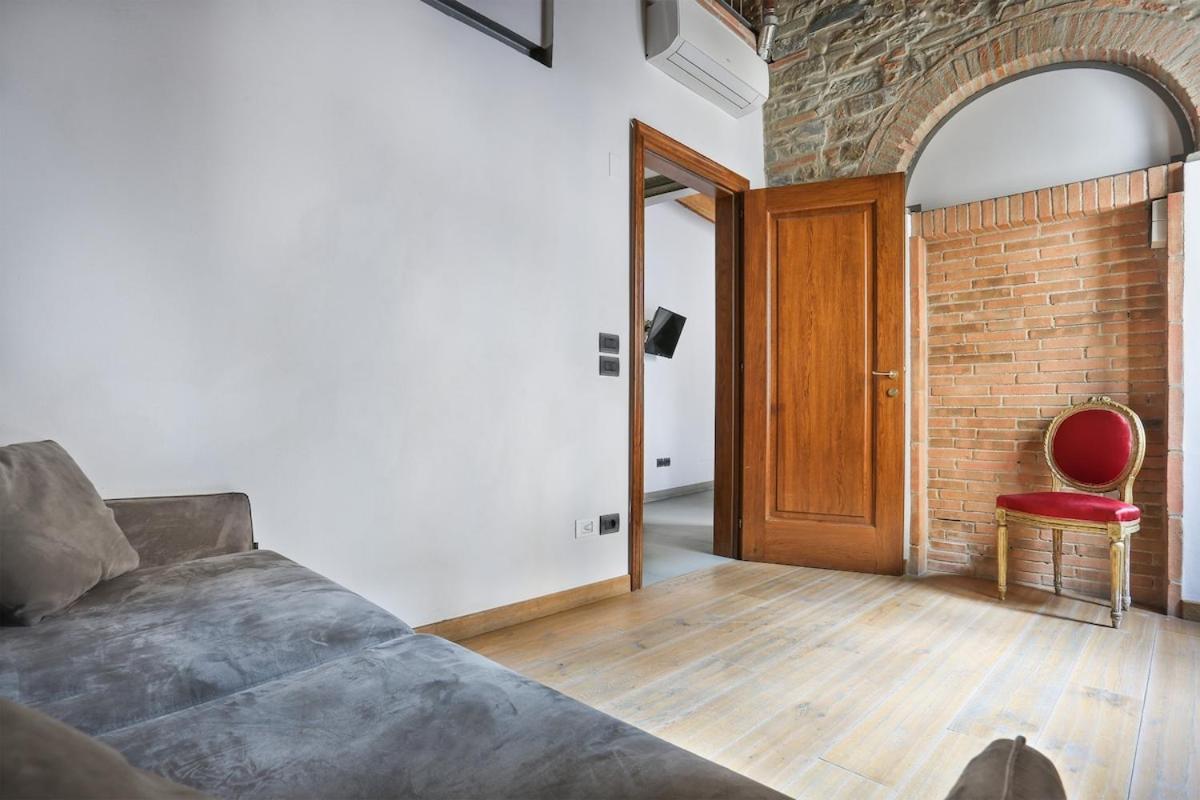 The Tower Suite next to Uffizi Gallery