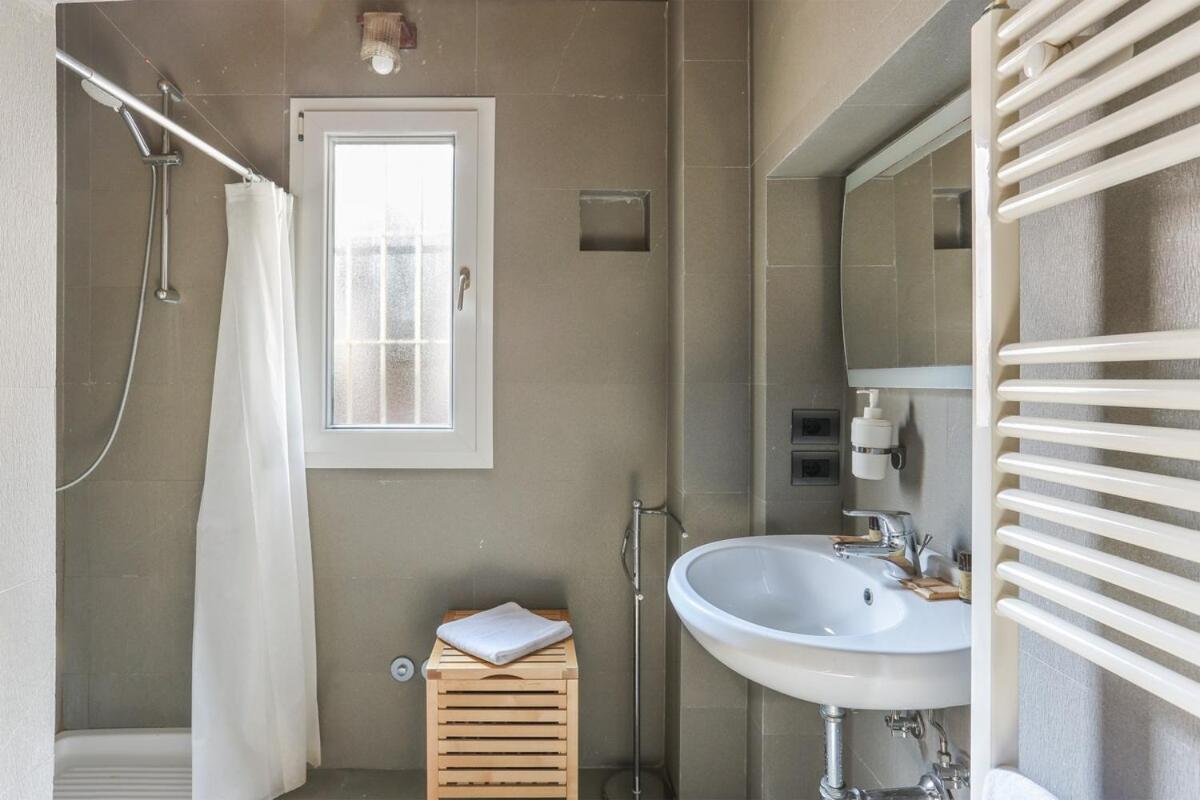 The Tower Suite next to Uffizi Gallery
