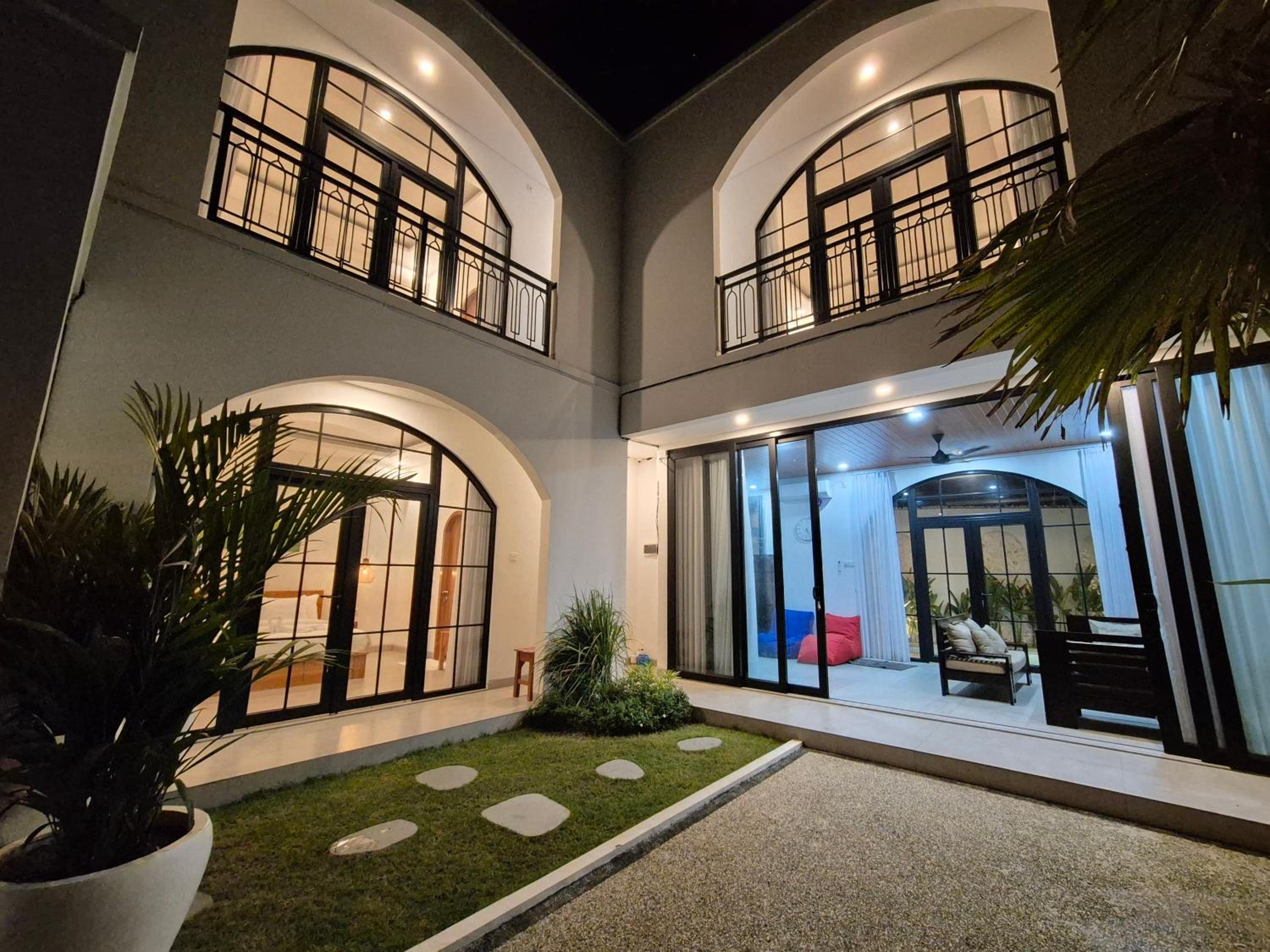 3BR Comfy Stylish Villa Coogee Canggu