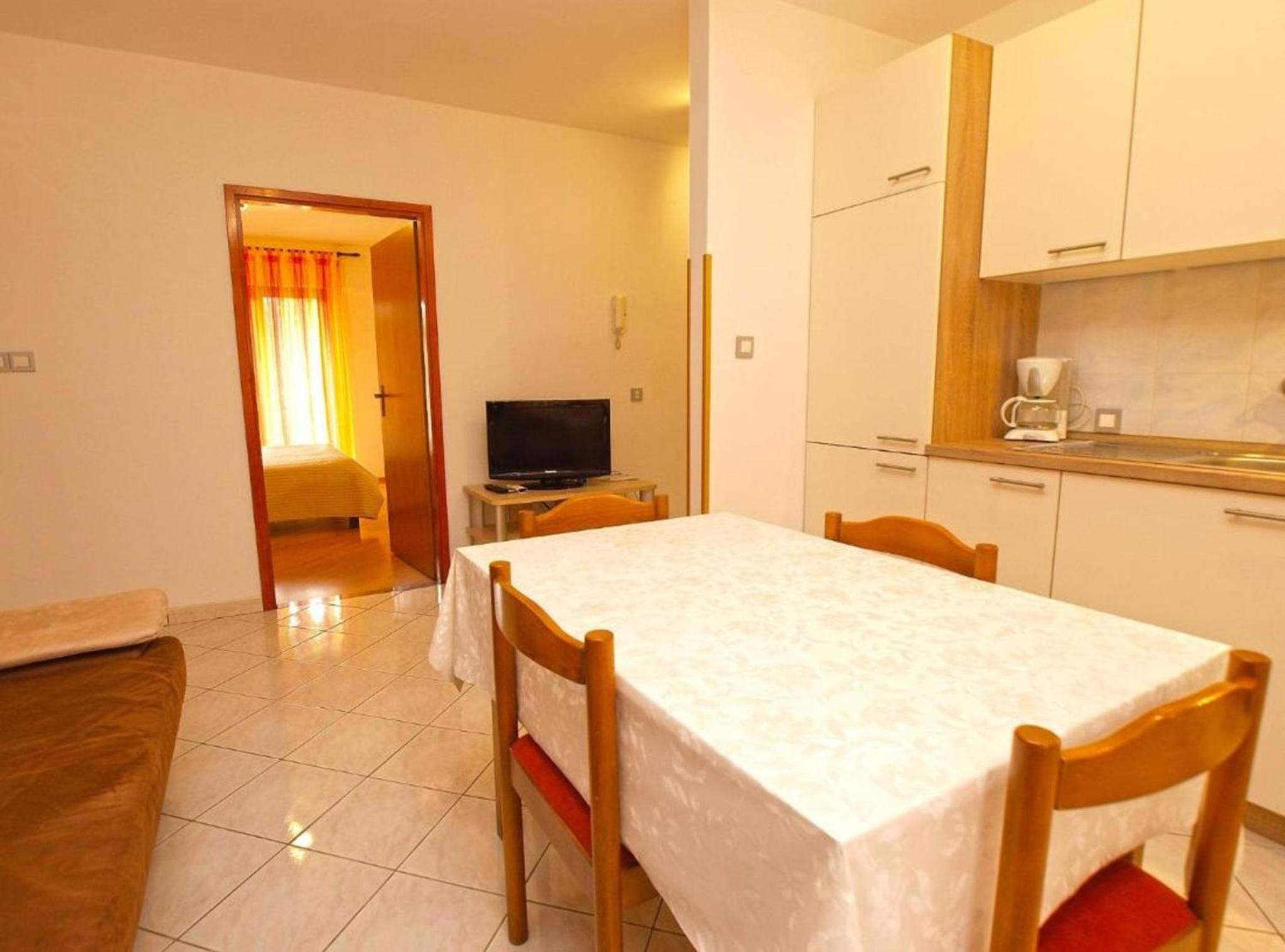 Ground floor retreat with bbq