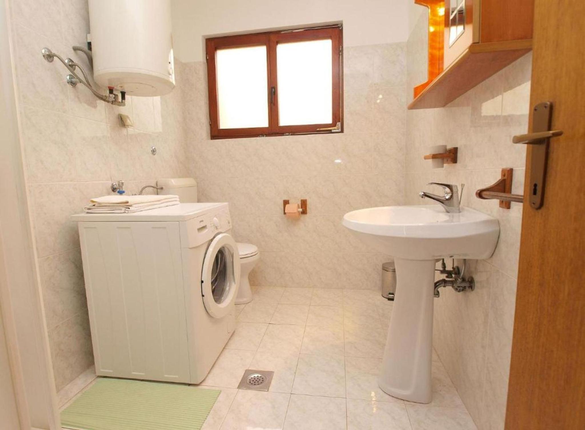 Ground floor retreat with bbq