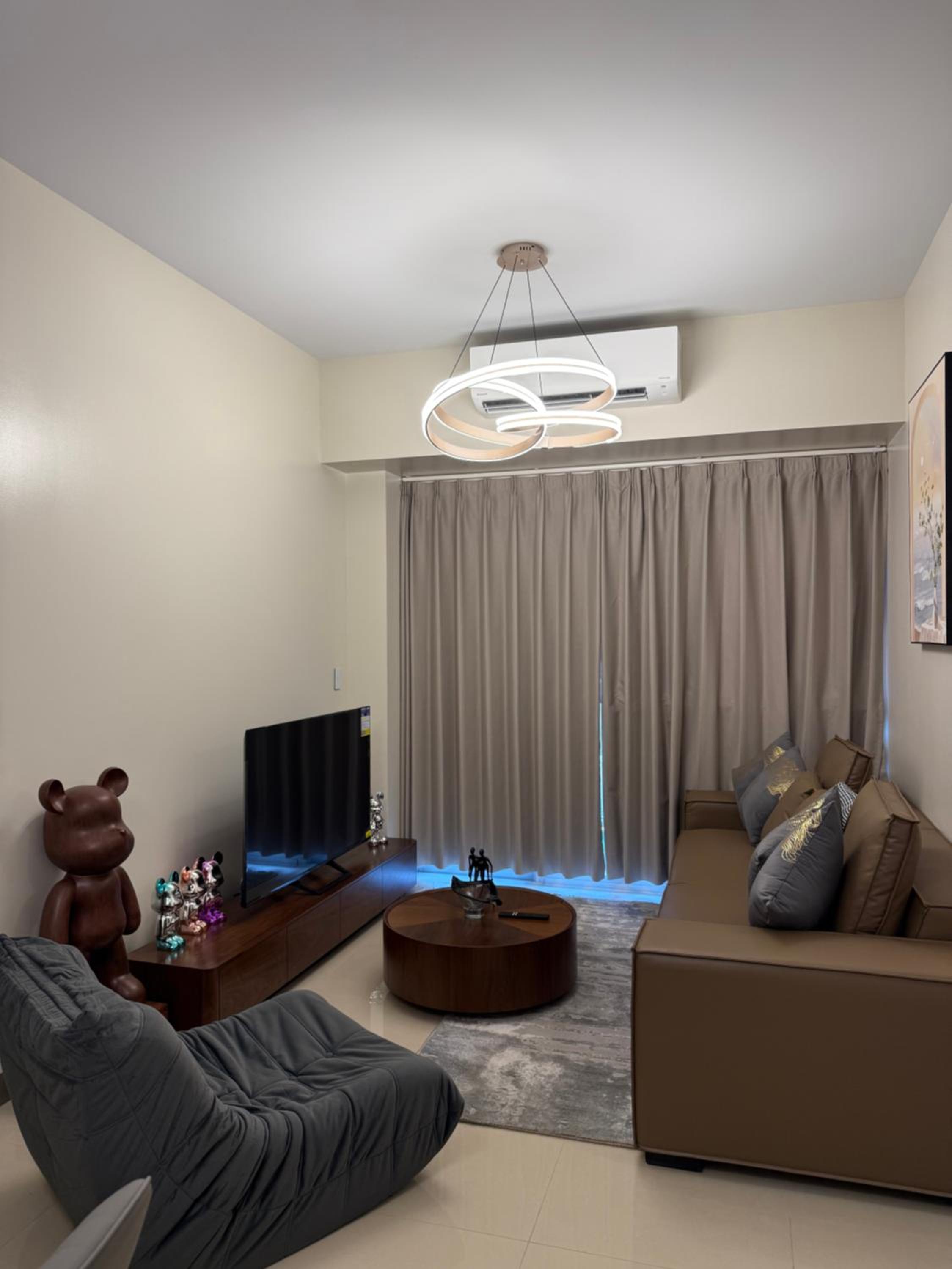 Luxurious Modern Cozy Manila Bayview Pool View 1 2 3 Bedrooms Near Manila Airports Okada Solaire MOA