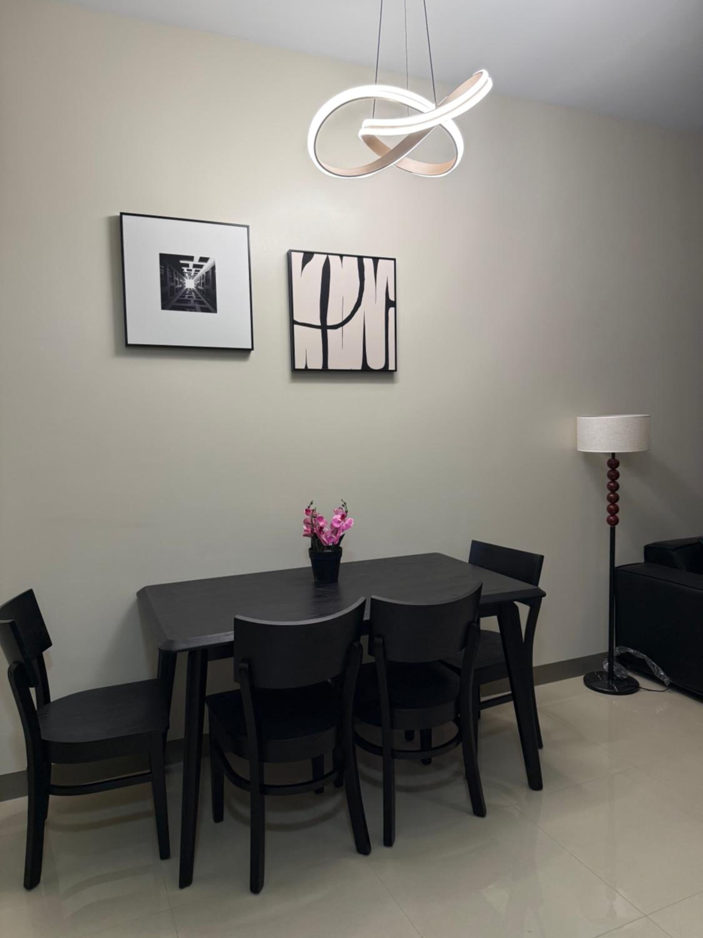 Luxurious Modern Cozy Manila Bayview Pool View 1 2 3 Bedrooms Near Manila Airports Okada Solaire MOA