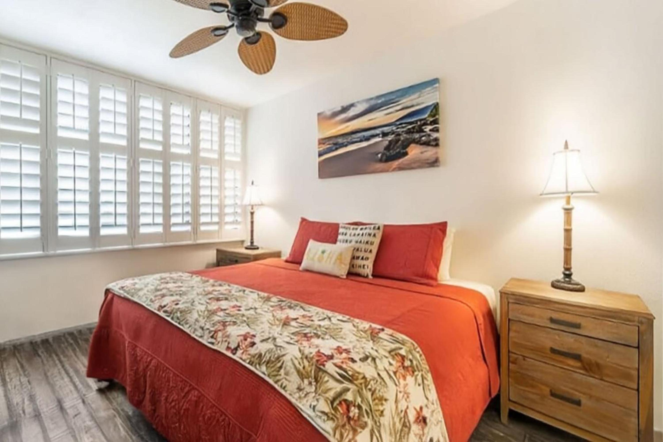 Experience Kamaole Sands 6-202, Stunning Renovation, Ocean View, Wi-Fi, Split AC