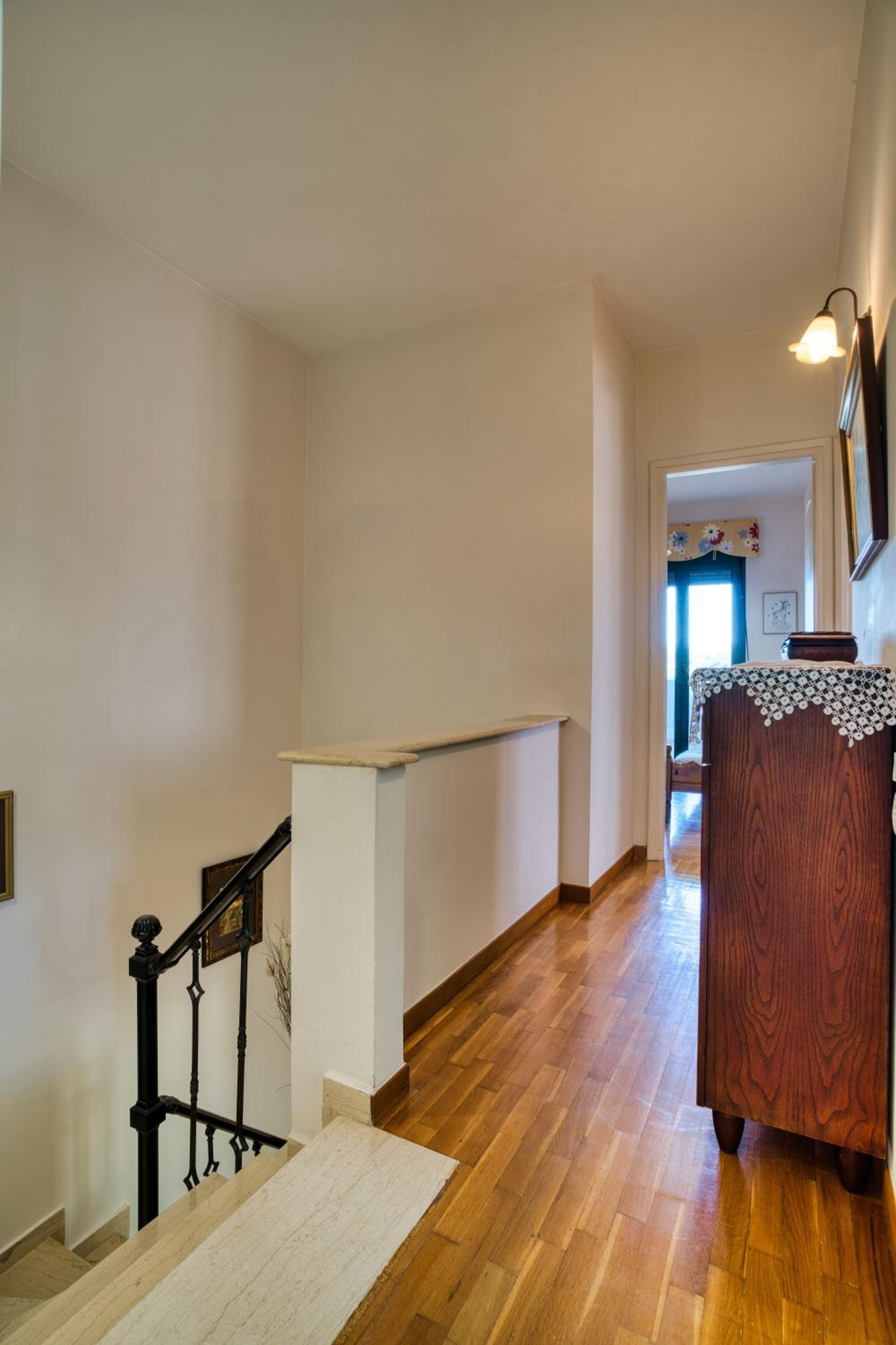 Mariliza's Spacious Maisonette Close to Beaches