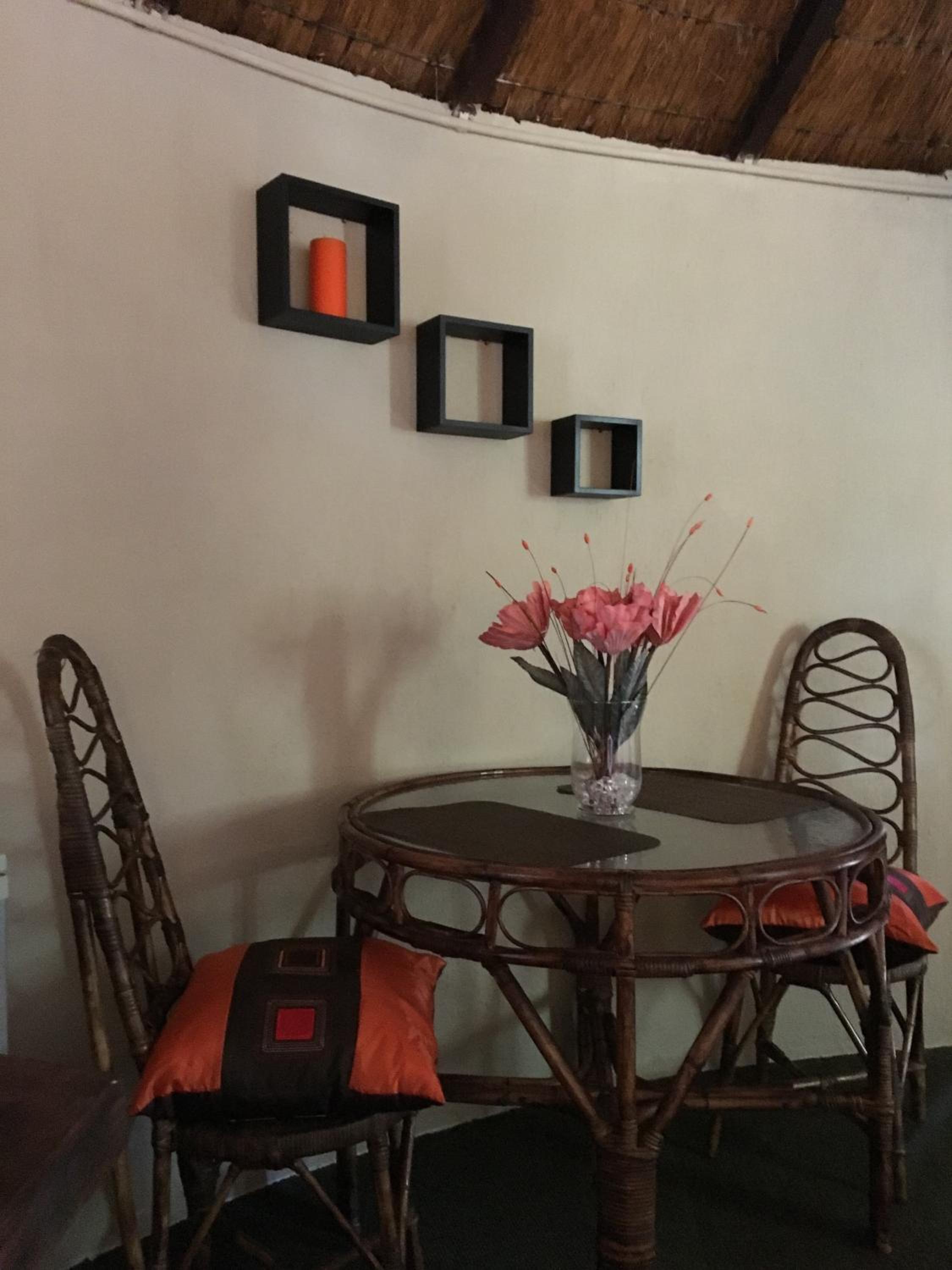 Biggy Best Boutique Hotel & Self Catering Cottages