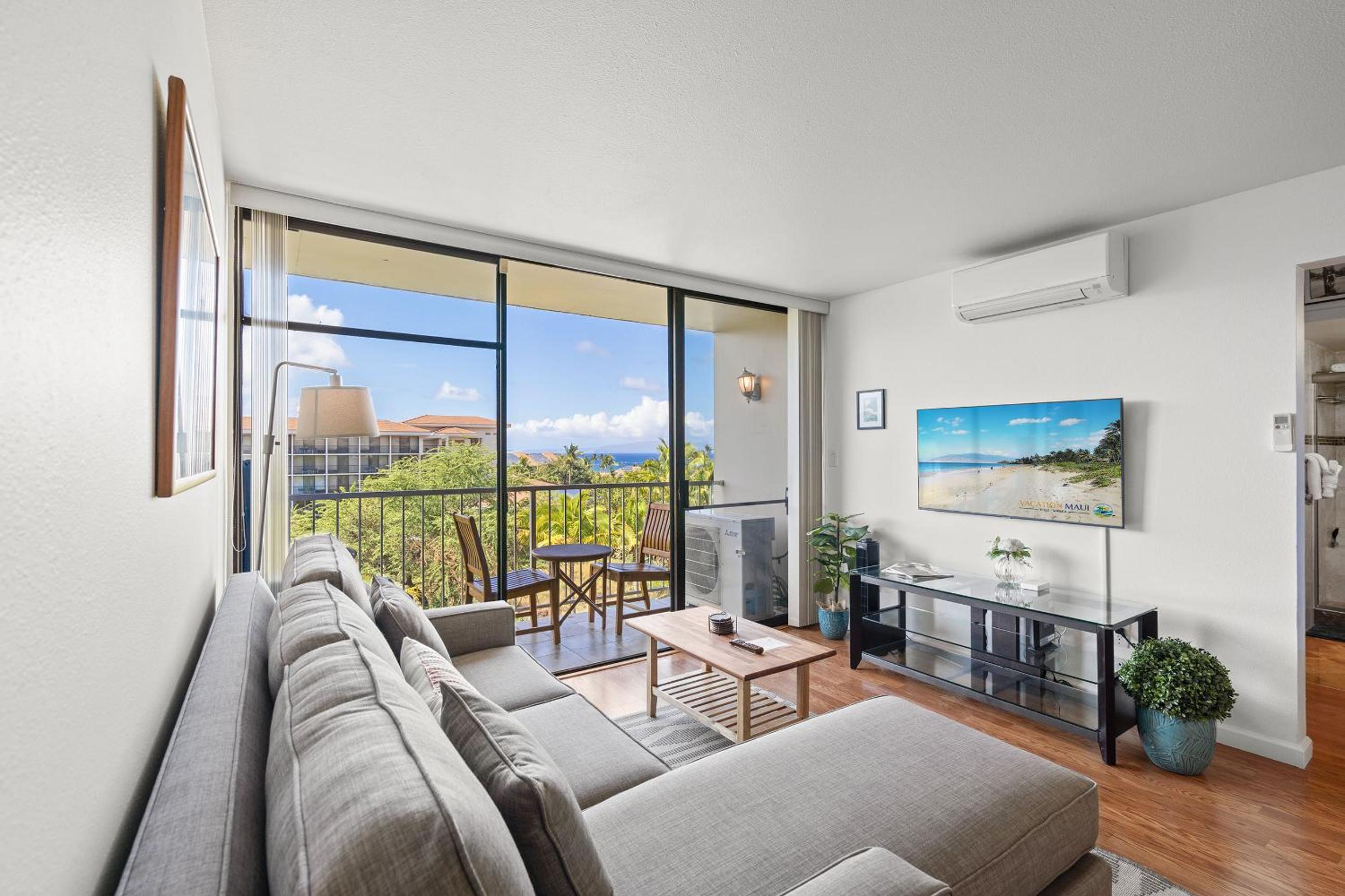 Pacific Shores B-409 - Beautifully Renovated Ocean View, 2 BD / 2 BA, Split AC!