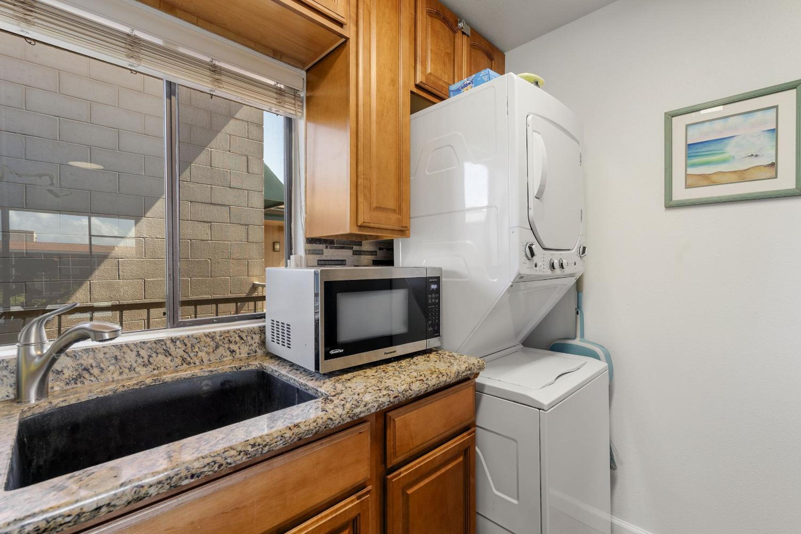 Pacific Shores B-409 - Beautifully Renovated Ocean View, 2 BD / 2 BA, Split AC!