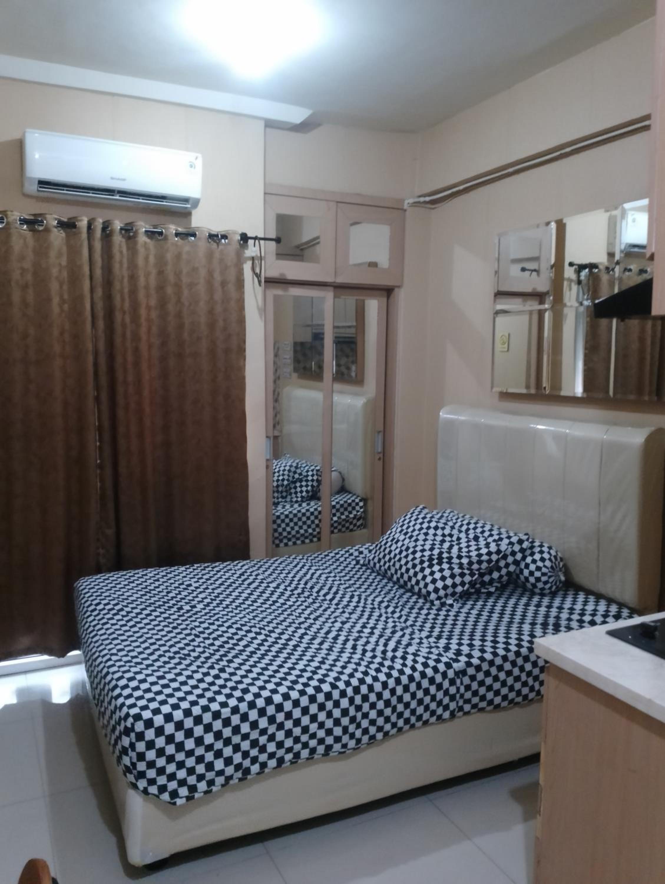 Apartment Full Furnished at Green Pramuka City by Pergiterusindonesia