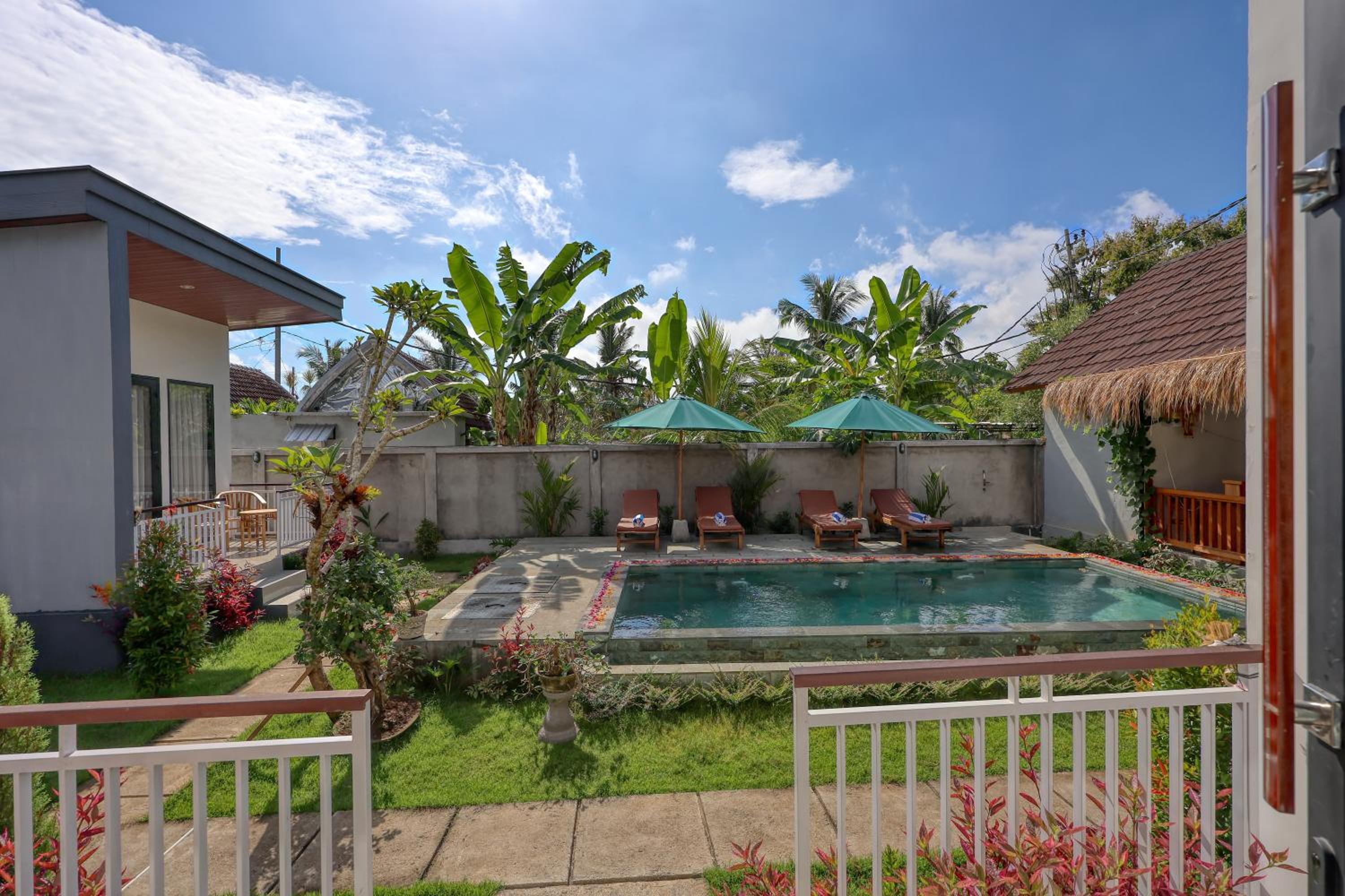 Nusa Dewata Cottage