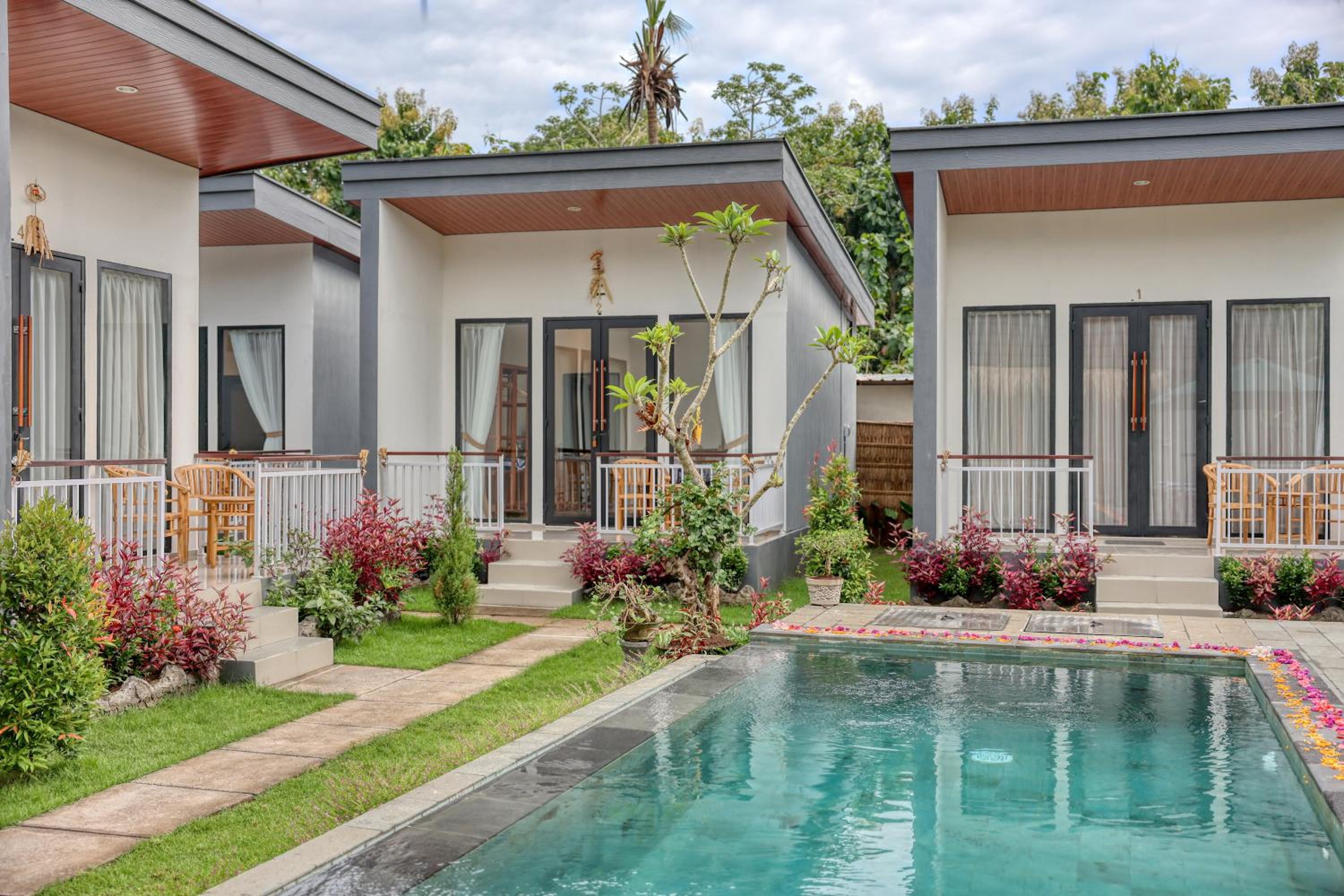 Nusa Dewata Cottage