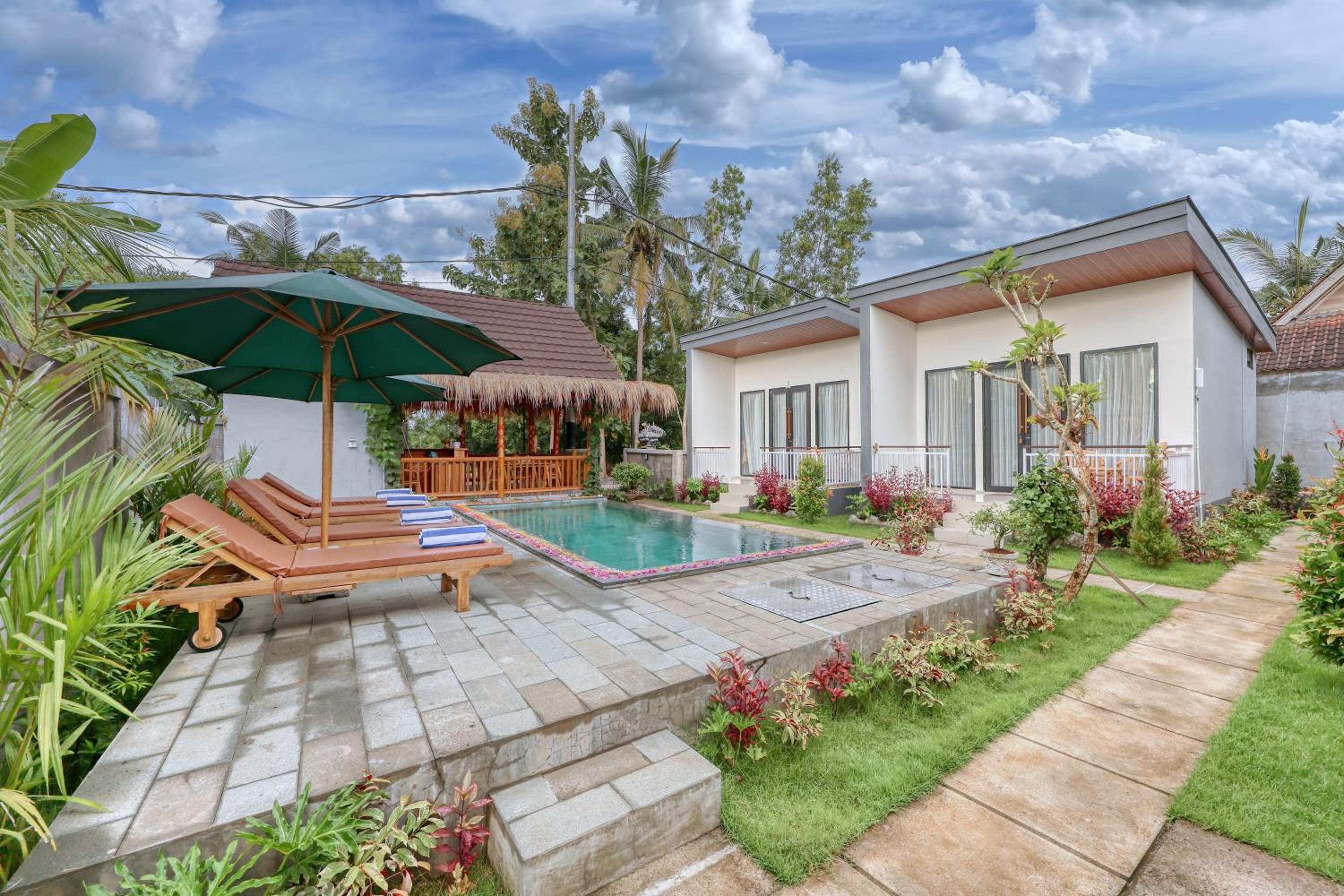Nusa Dewata Cottage