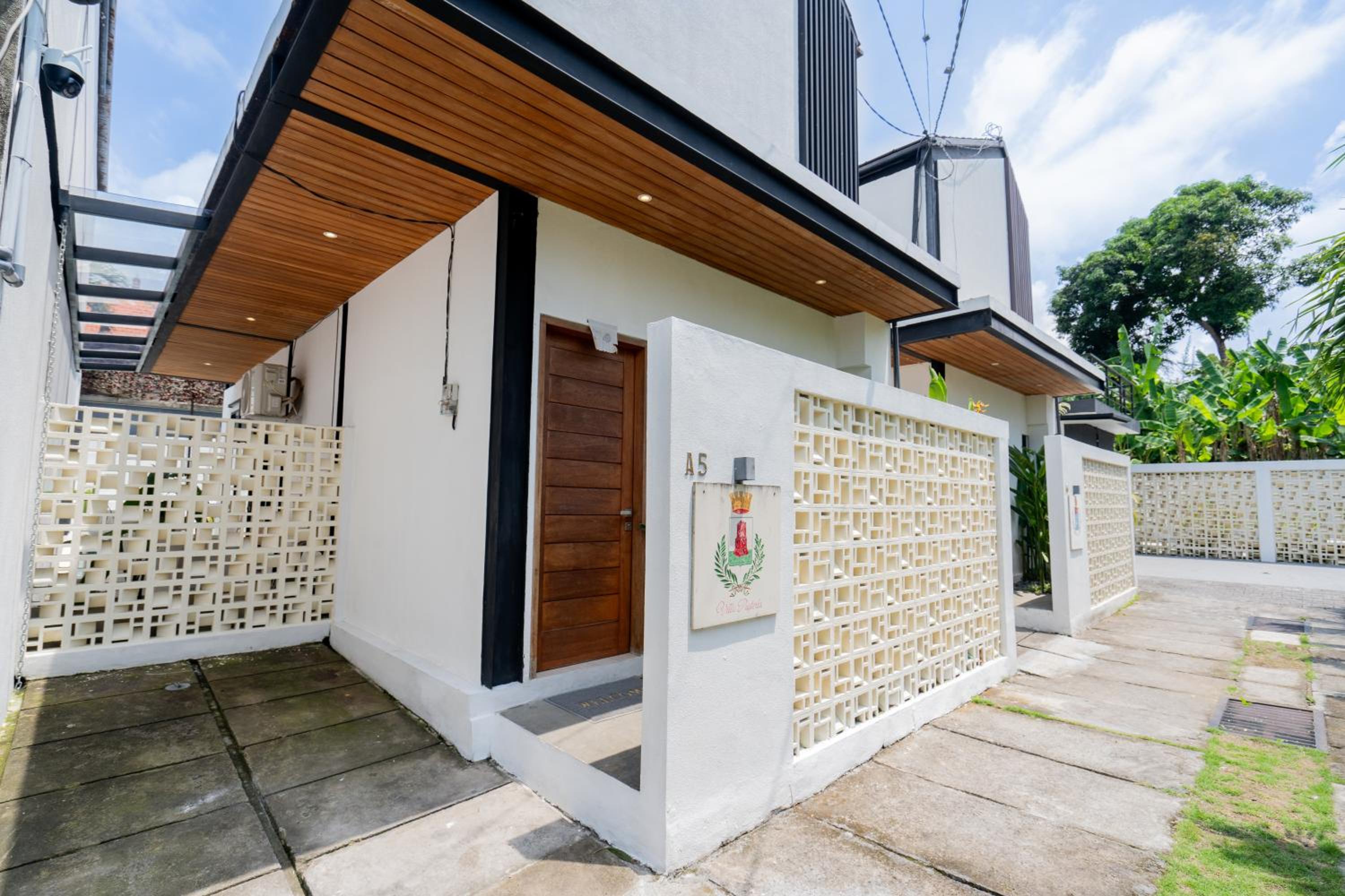 Villa Pusterla - 1BR Villa in Canggu