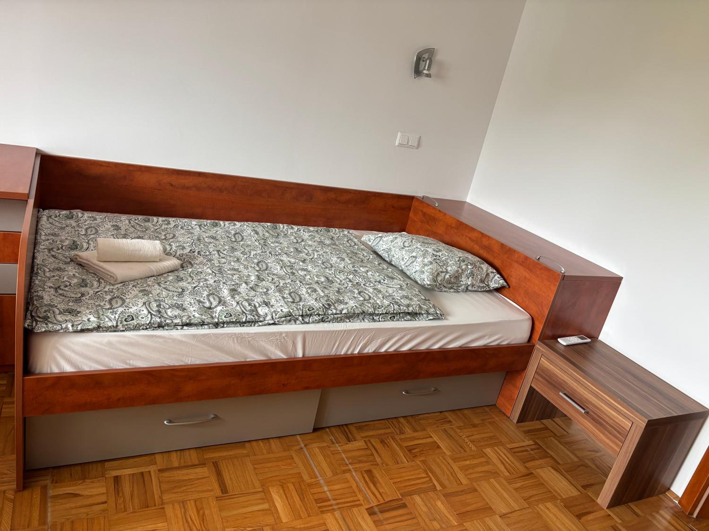 Trnovo Lunca Apartment