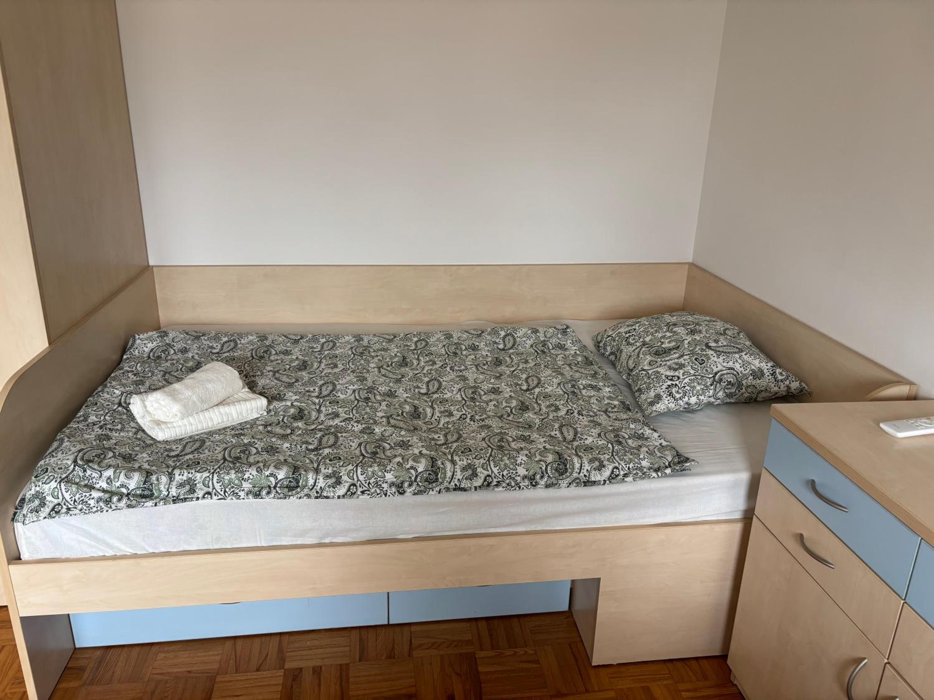 Trnovo Lunca Apartment