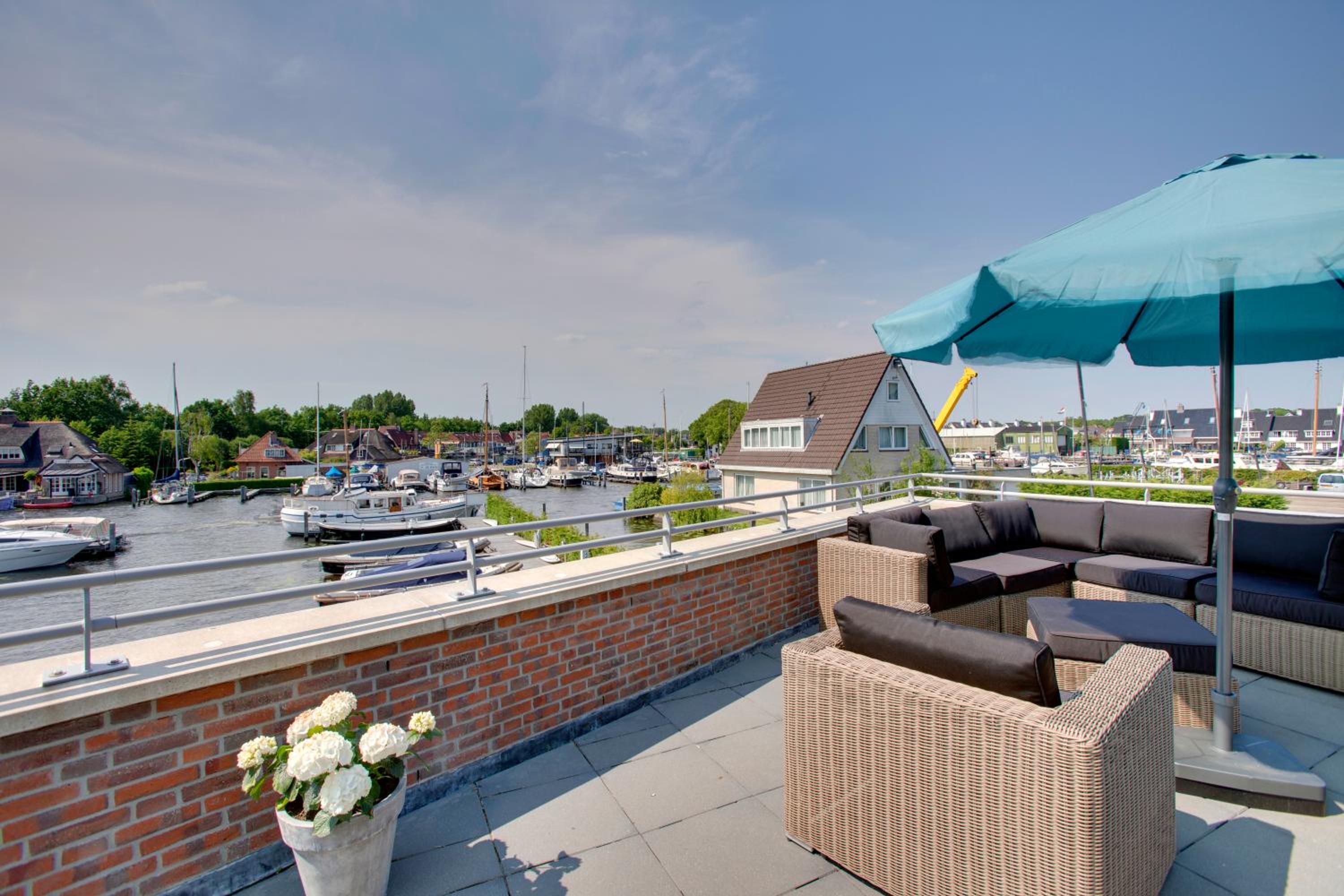 Kaag Resort view 4
