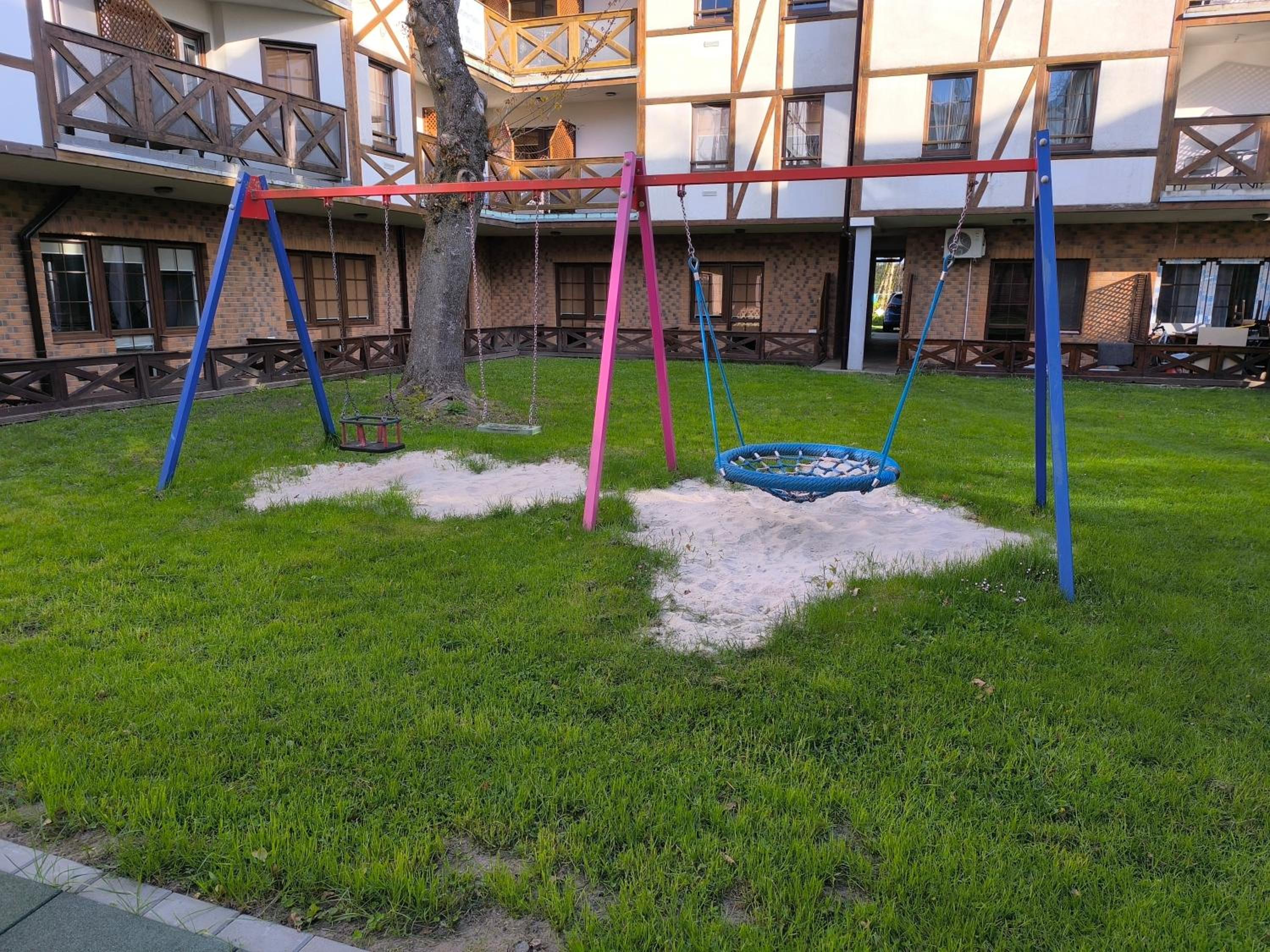 Photo 30
