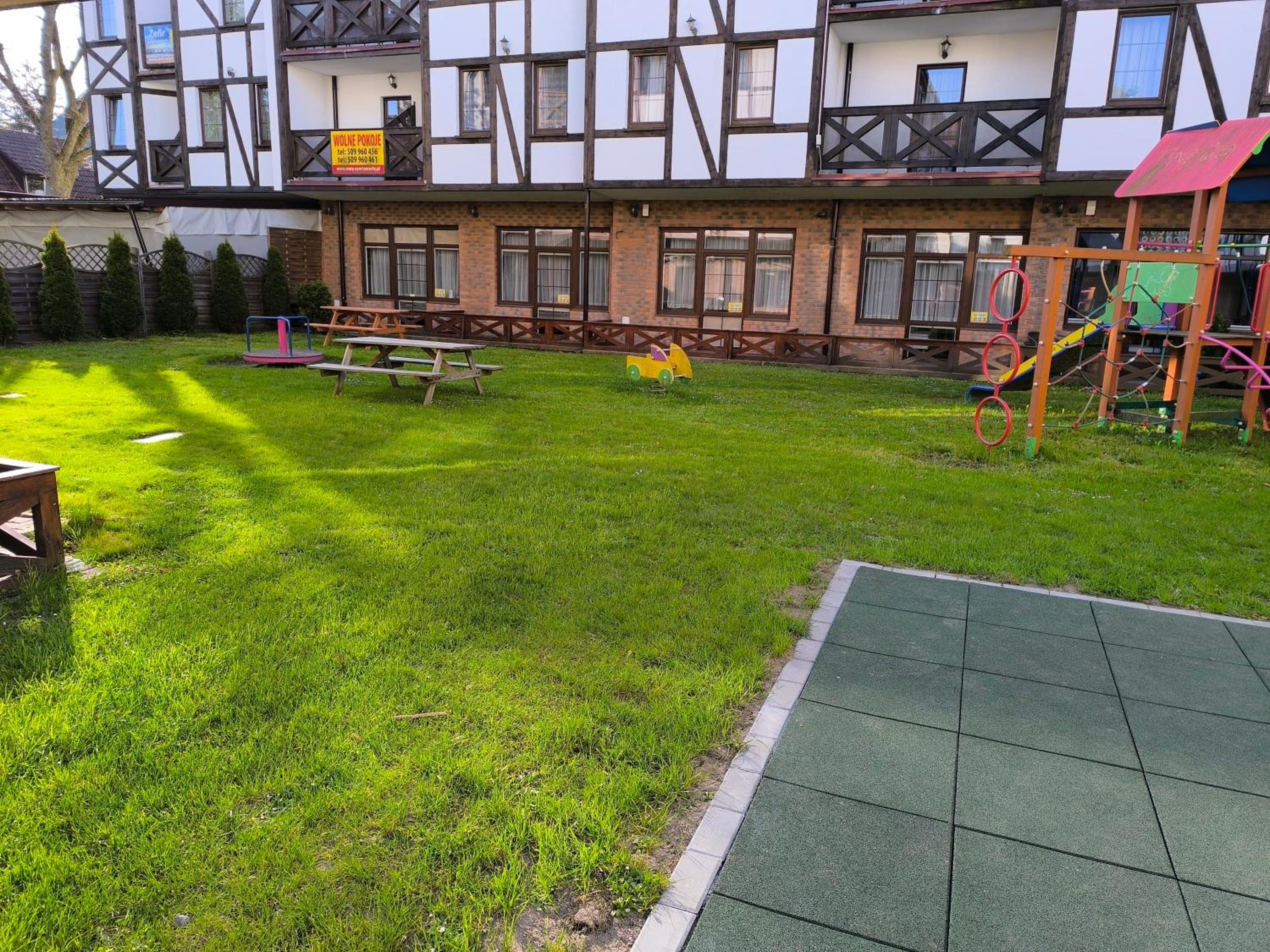 Photo 32