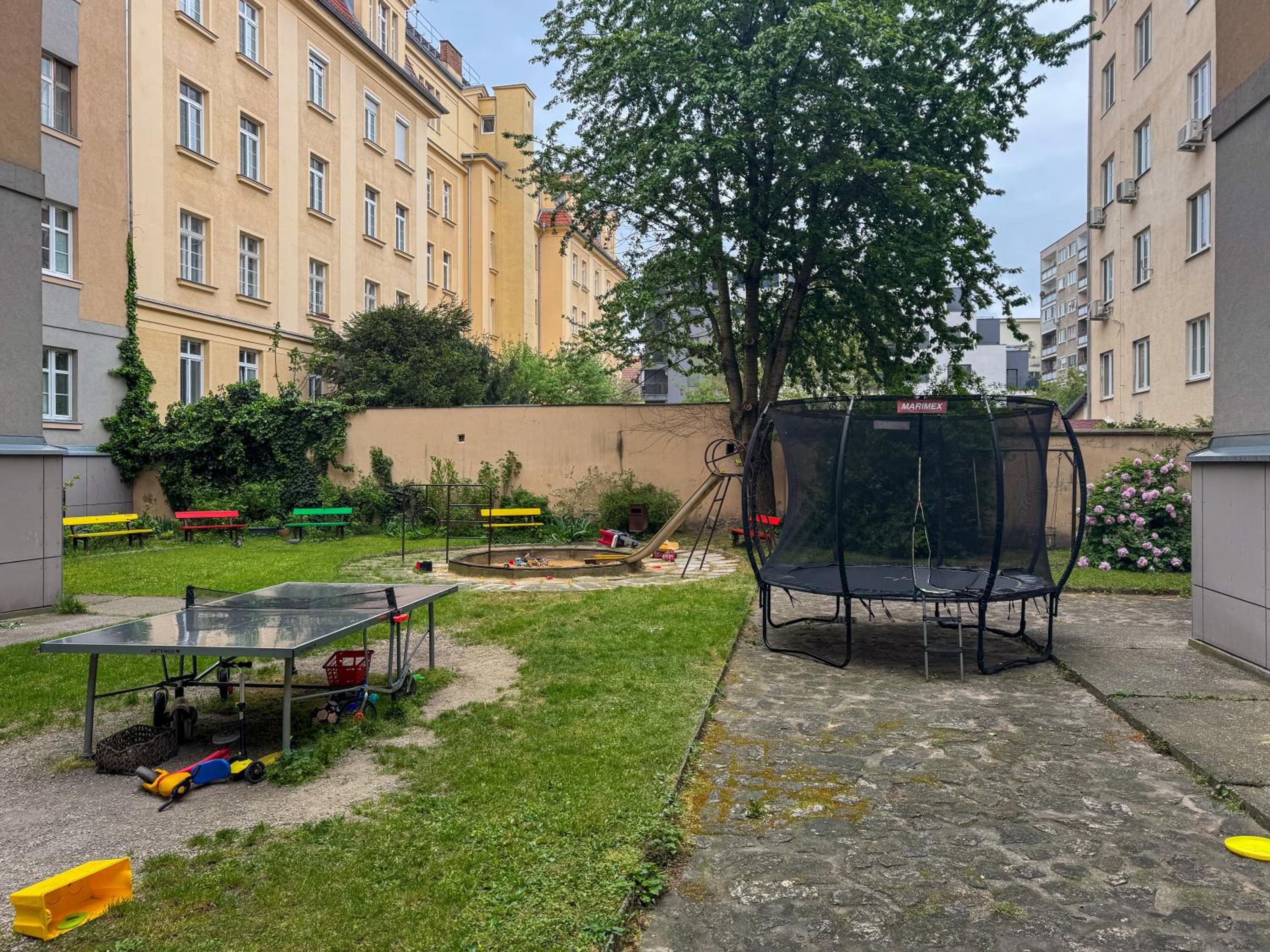 Apartment 29 Old Town, 2 Bathrooms, AC, Quiet