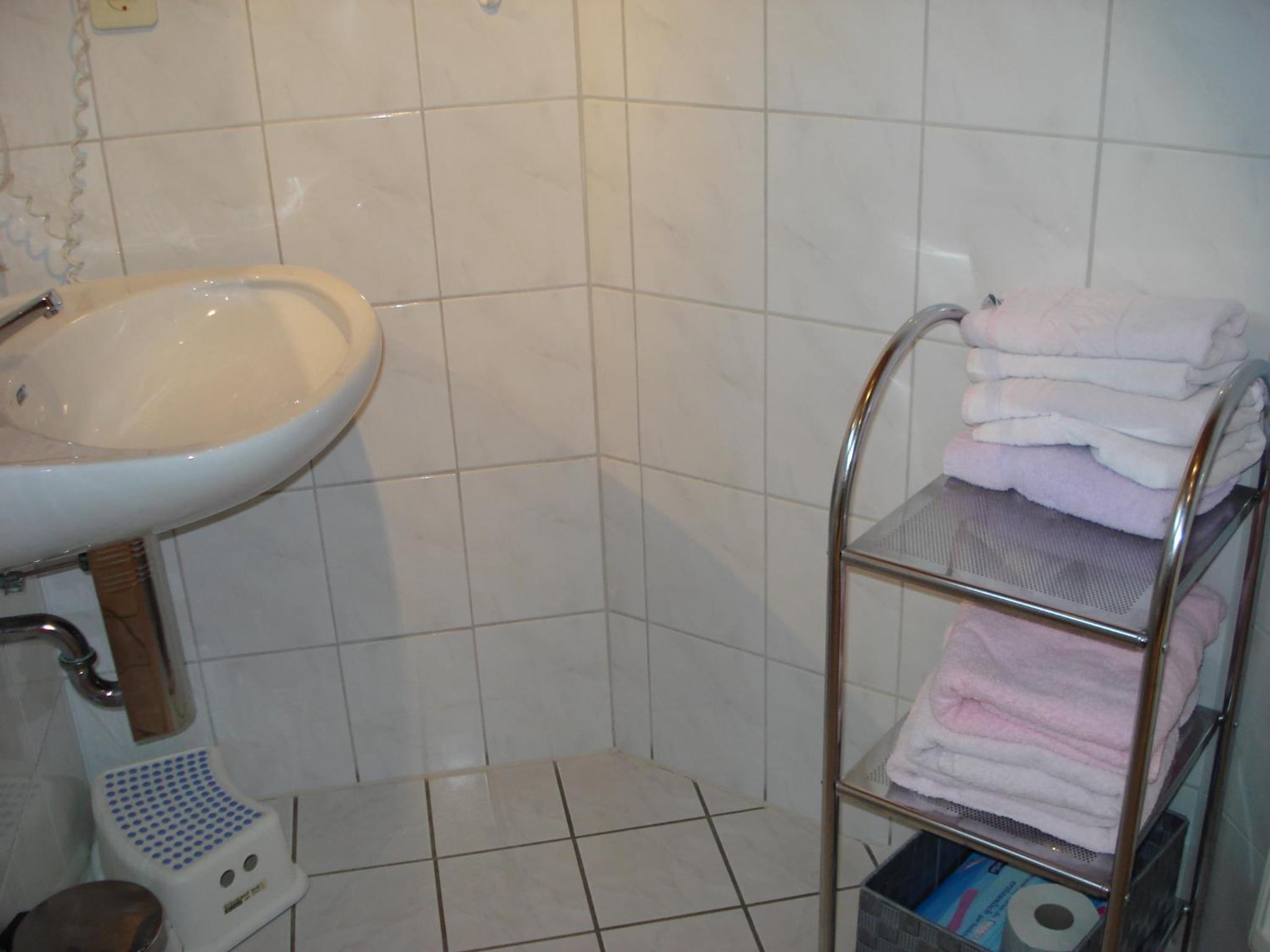 Photo 37