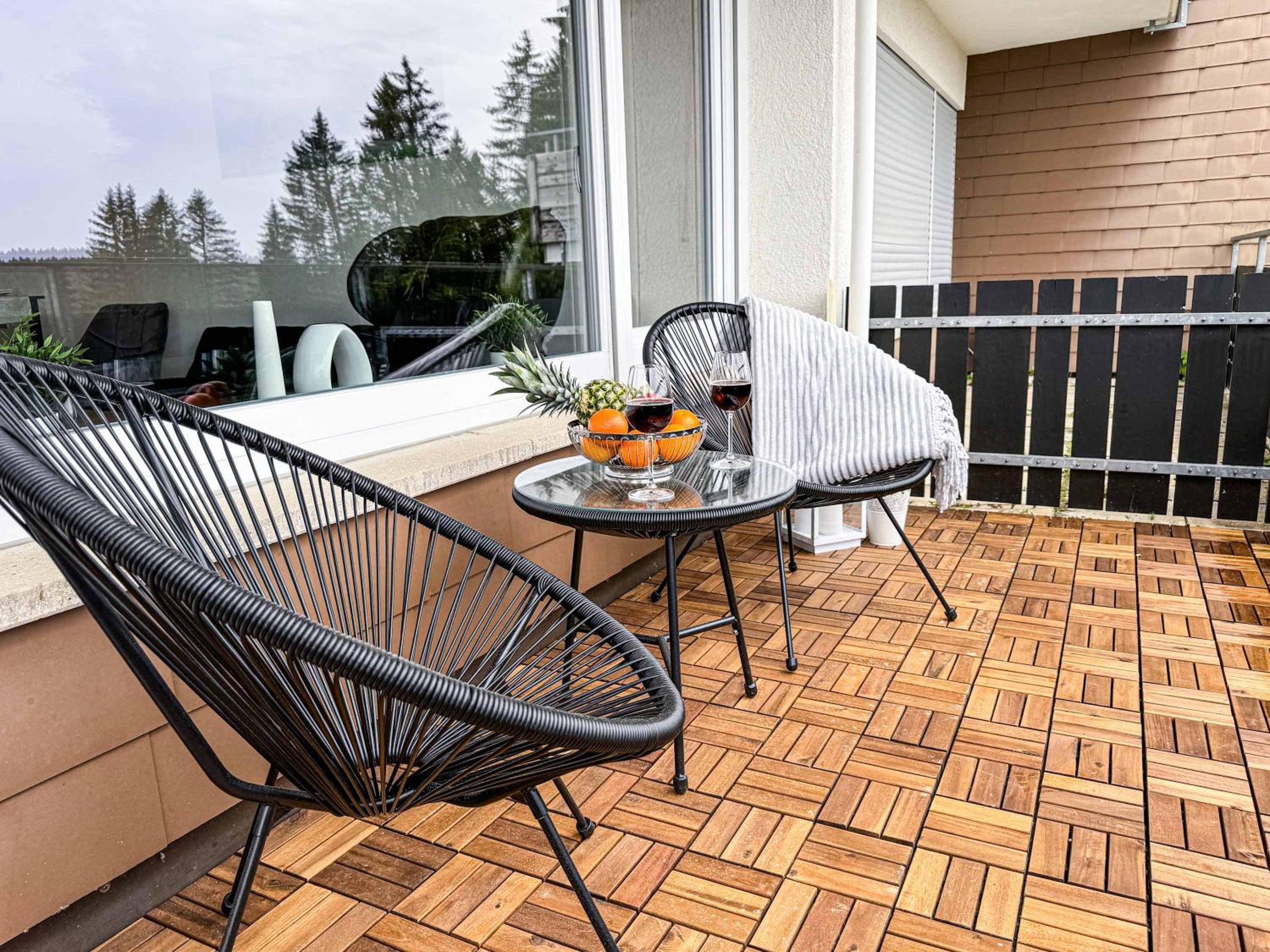 RelaxApartment Massagesessel, Küche, Balkon, Natur