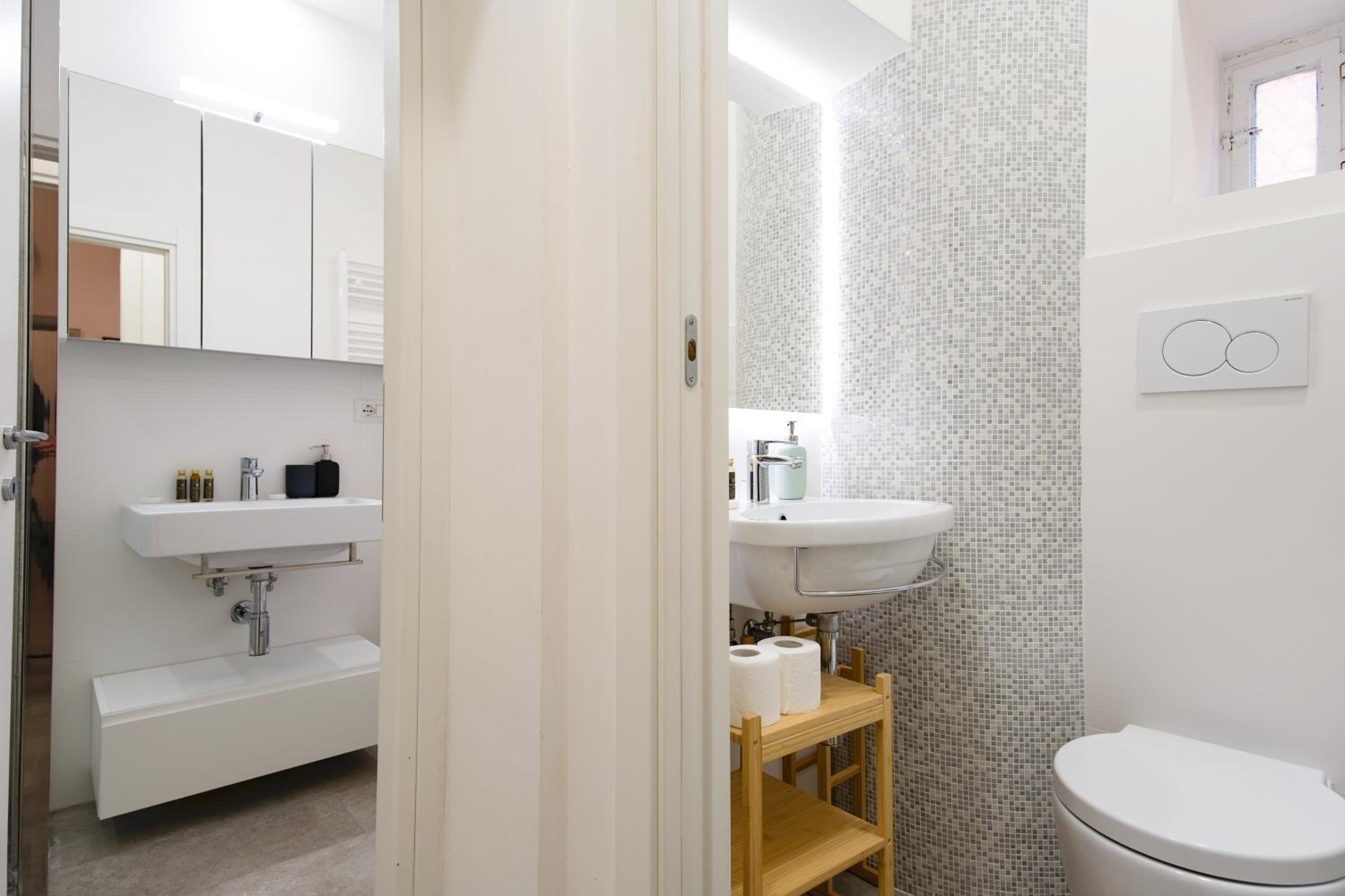 Elegantis Trastevere Modern Apartment - Comfort in Rome Most Charming District