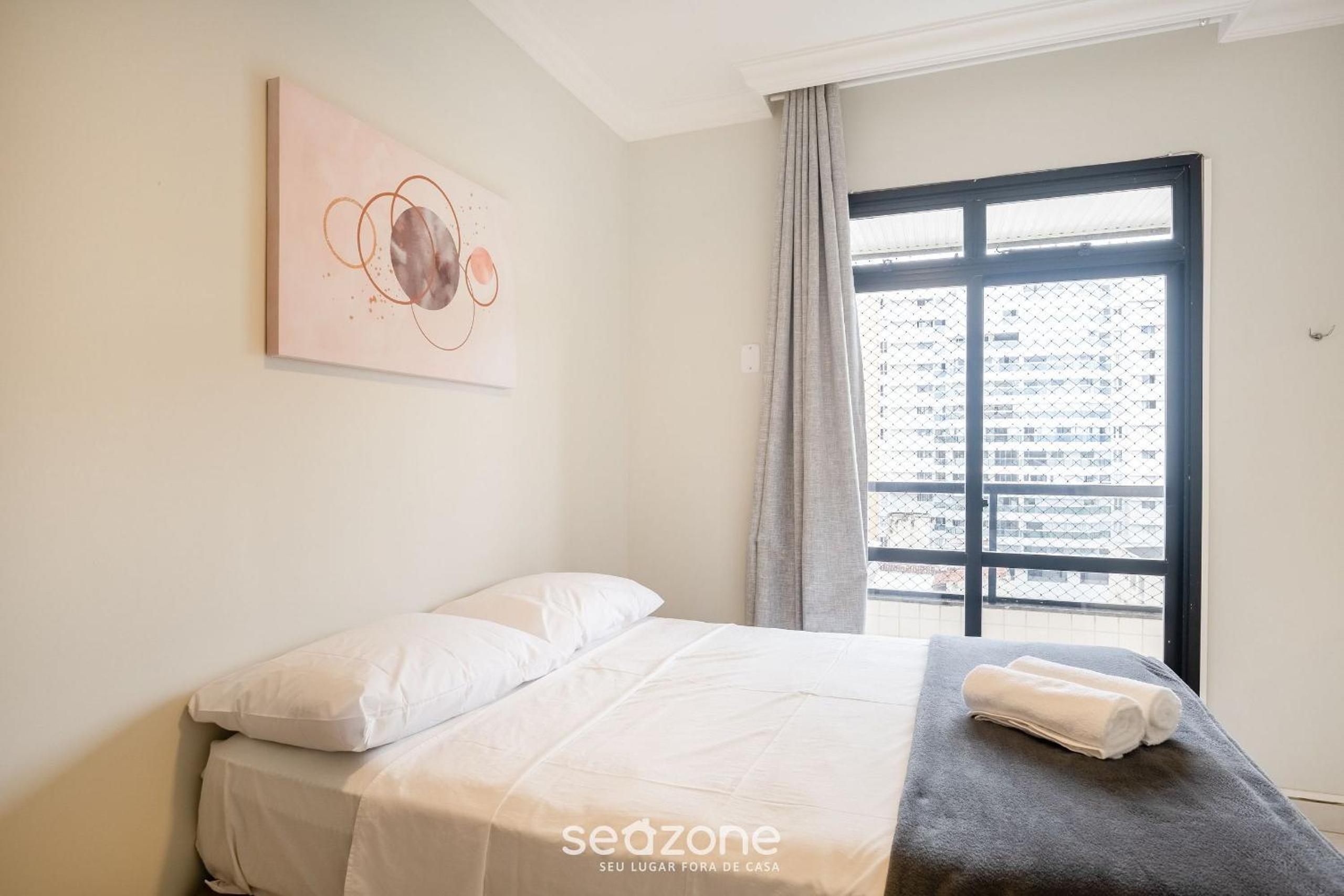 3 Bedroom Apartment 190m from the Beach EPP0602