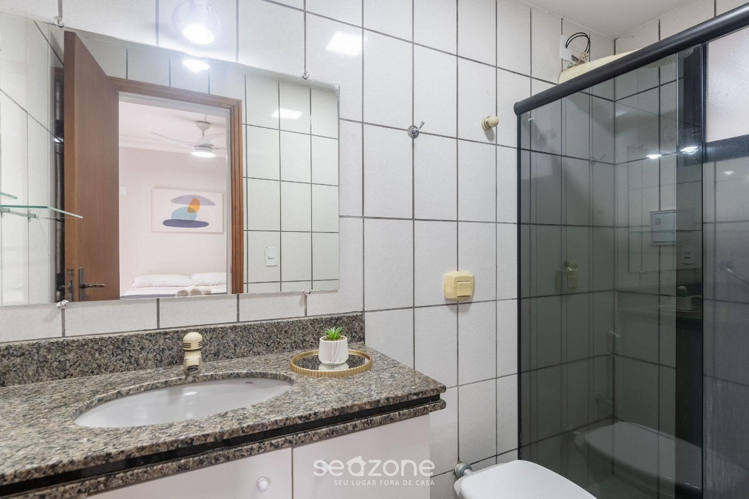 3 Bedroom Apartment 190m from the Beach EPP0602